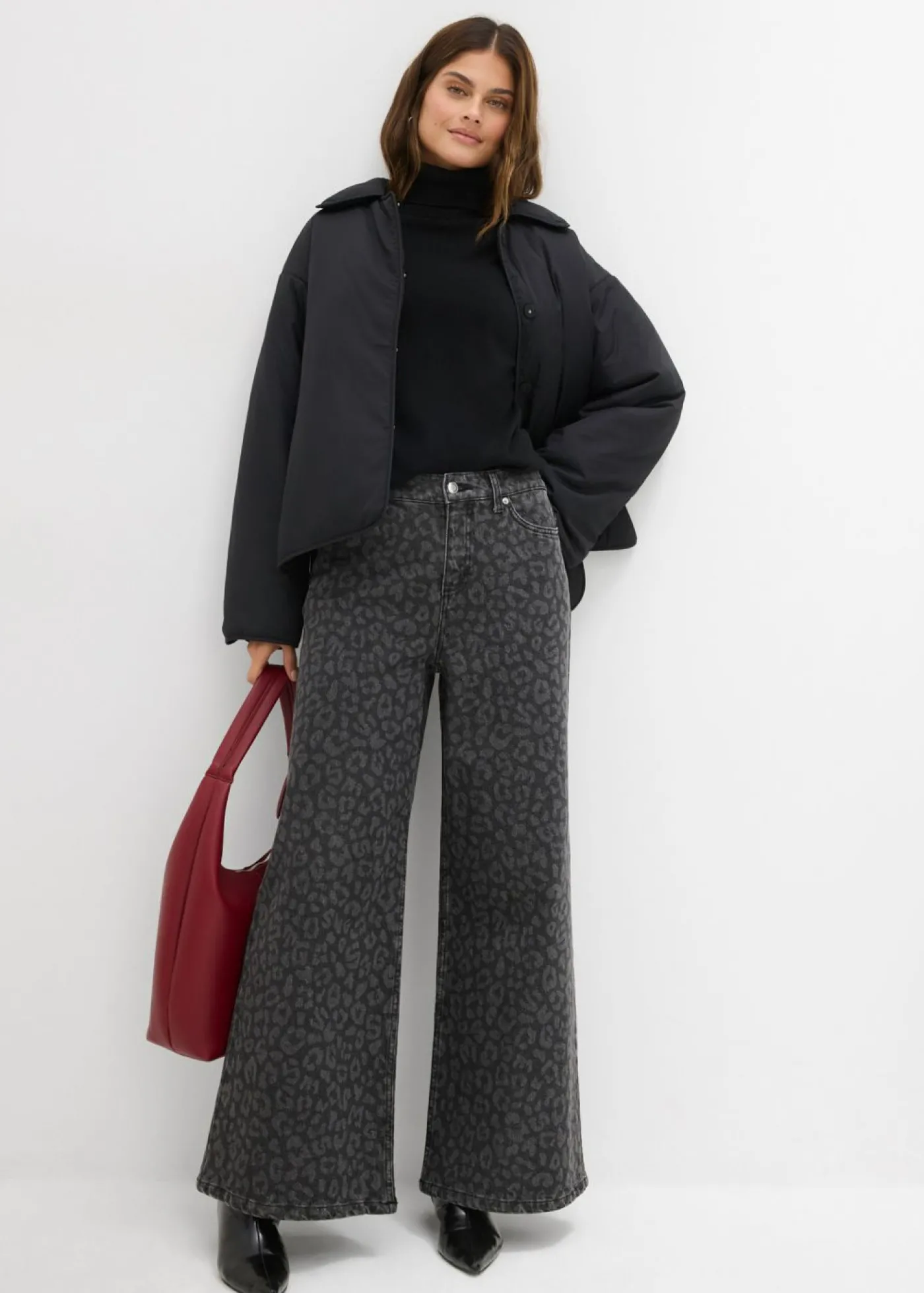 bonprix bonprix Vaqueros de pernera ancha, mid waist estampado leo denim gris oscuro Online