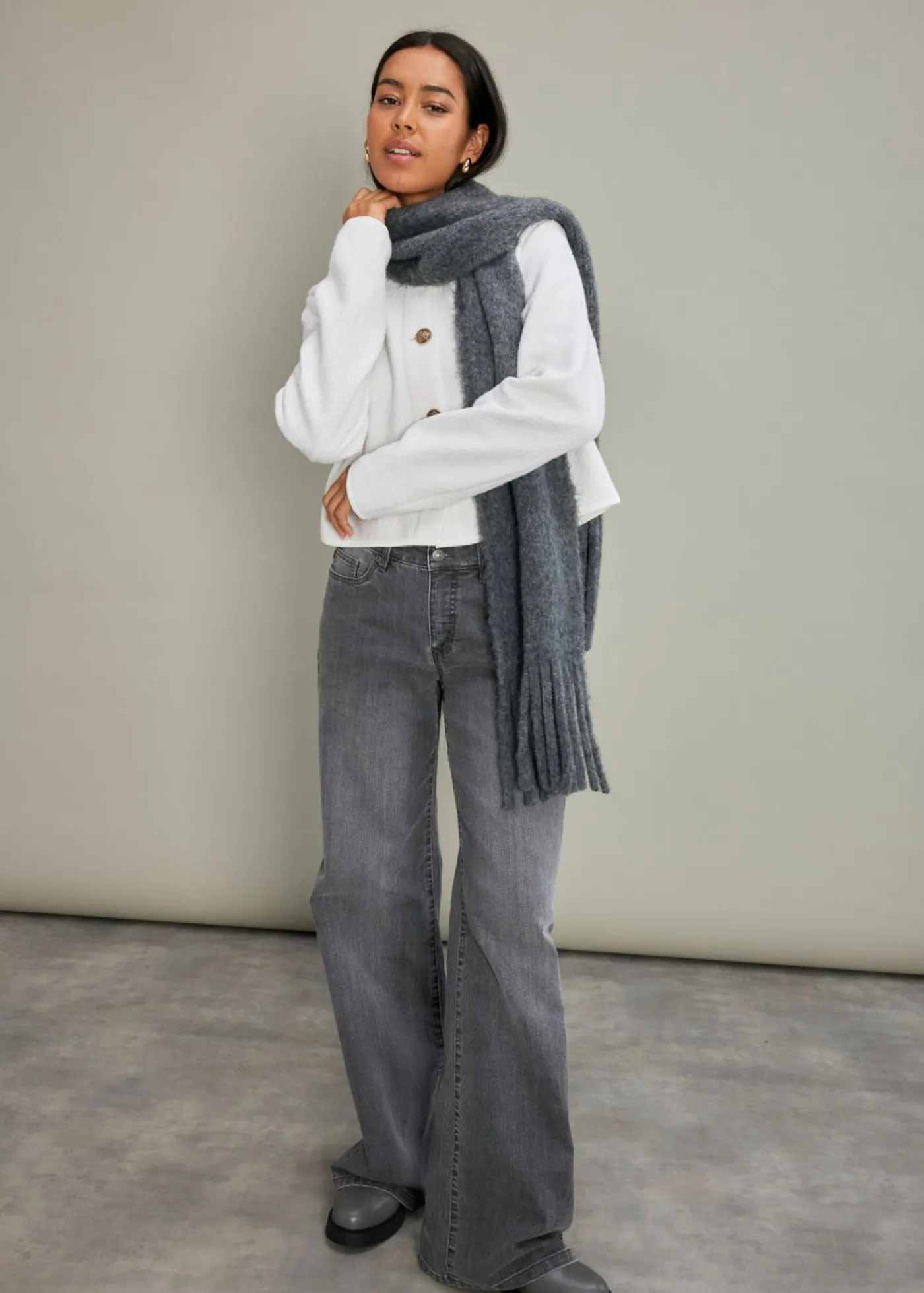 bonprix bonprix Vaqueros de pernera ancha, mid waist, elástico denim gris Best
