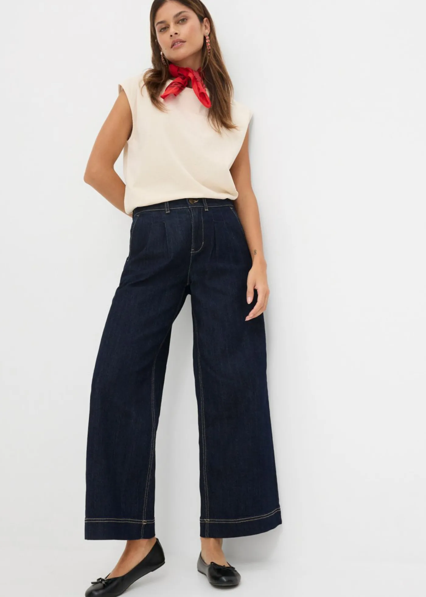 bonprix bonprix Vaqueros de pernera ancha, high waist, cintura cómoda denim oscuro