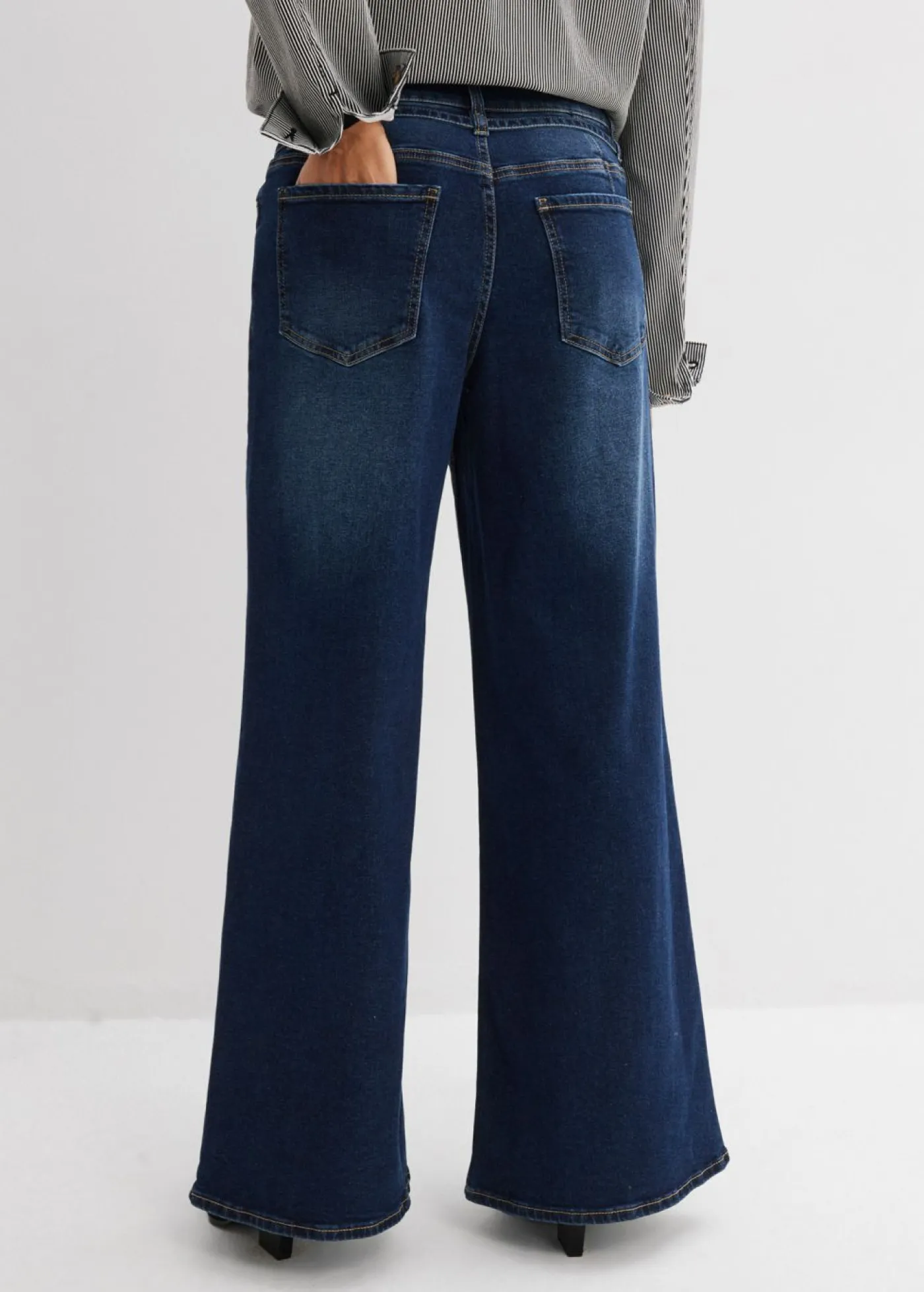bonprix bonprix Vaqueros de pernera ancha, mid waist azul oscuro denim usado Outlet