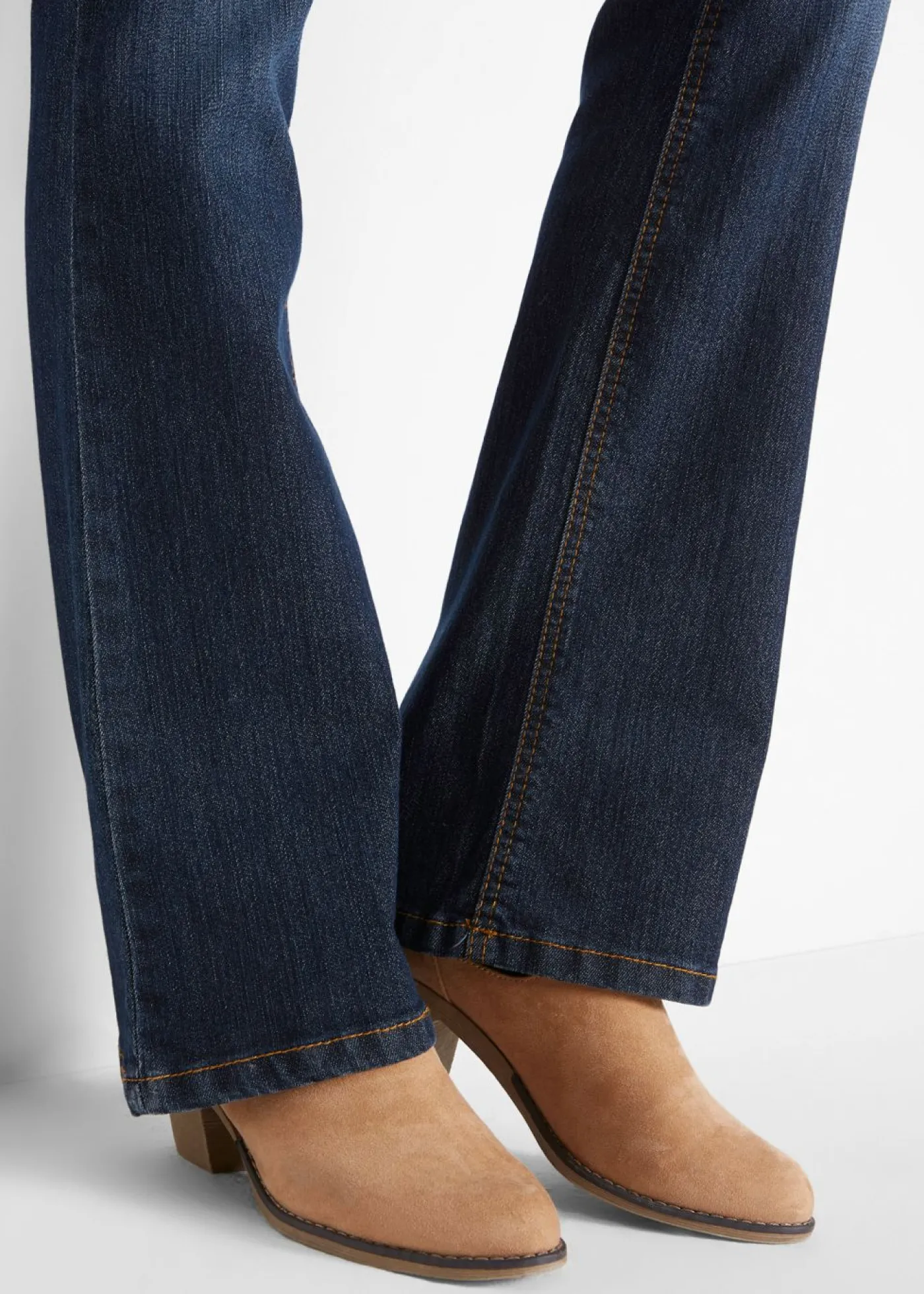 bonprix bonprix Vaqueros elásticos con corte bootcut y talle medio Azul marino desgastado Discount