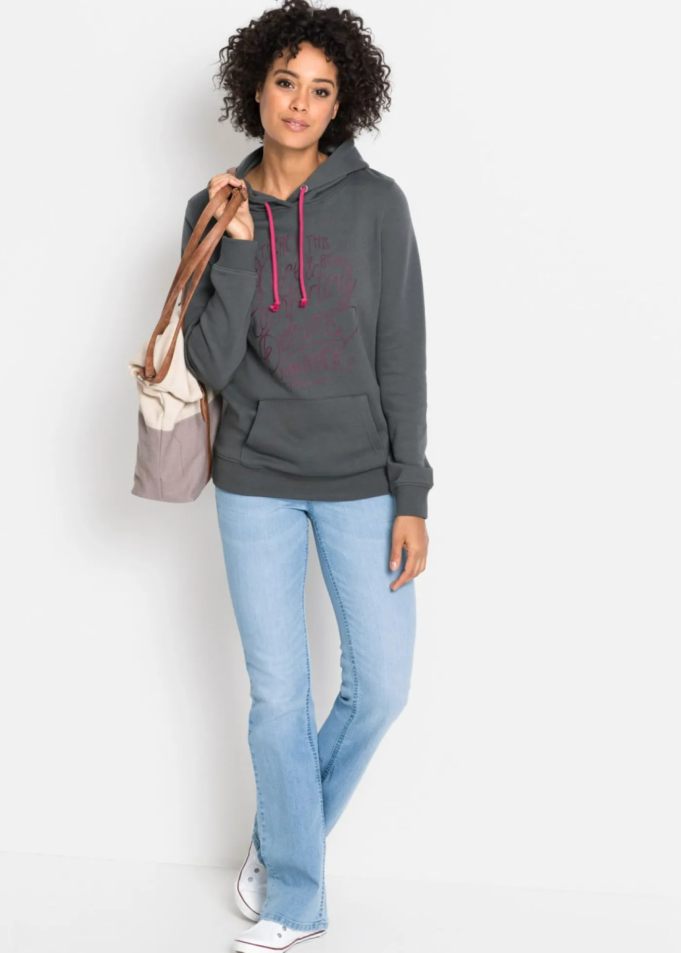 bonprix bonprix Vaqueros elásticos con corte bootcut y talle medio azul claro denim usado