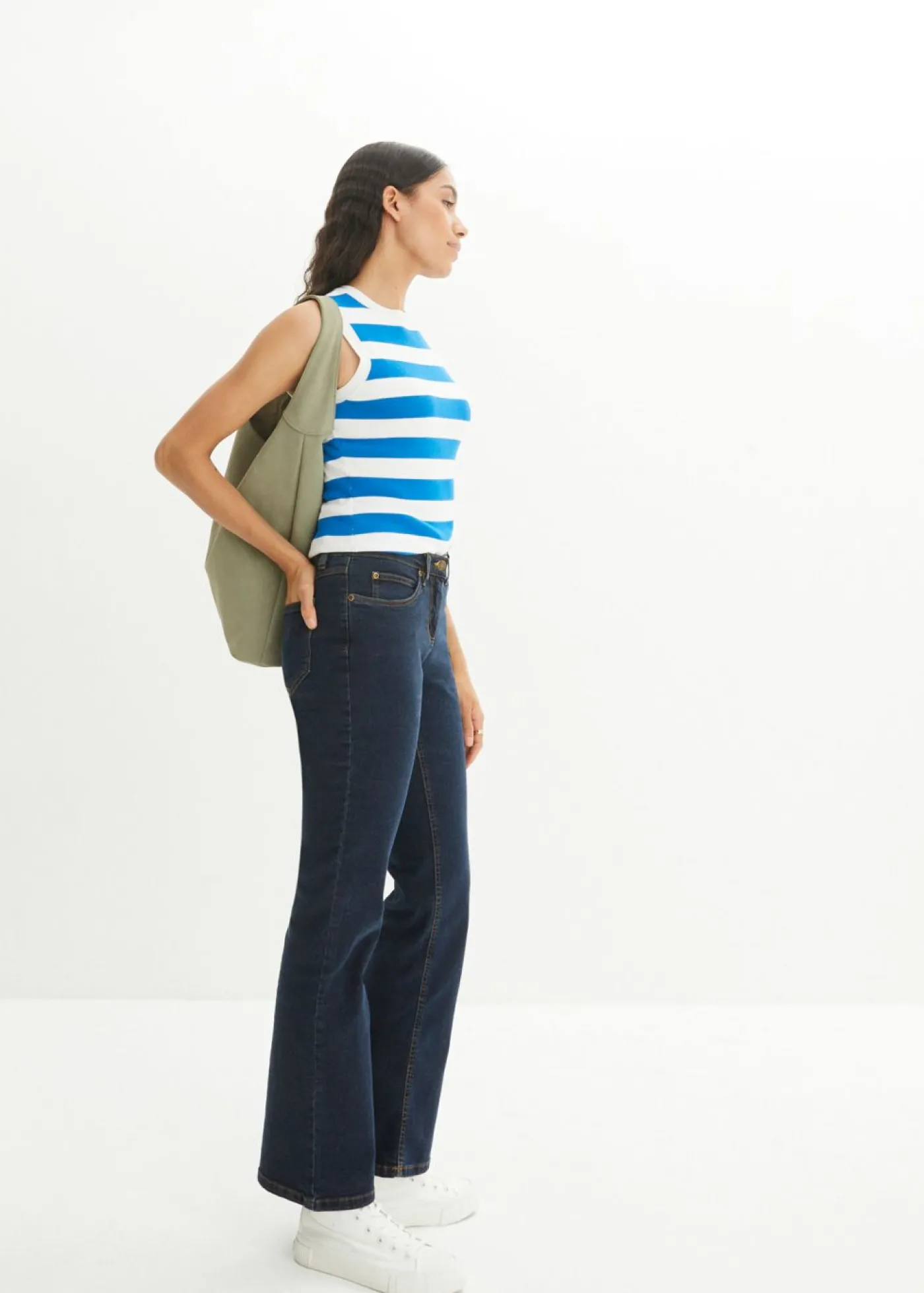 bonprix bonprix Vaqueros elásticos de talle alto con corte bootcut Azul marino Sale