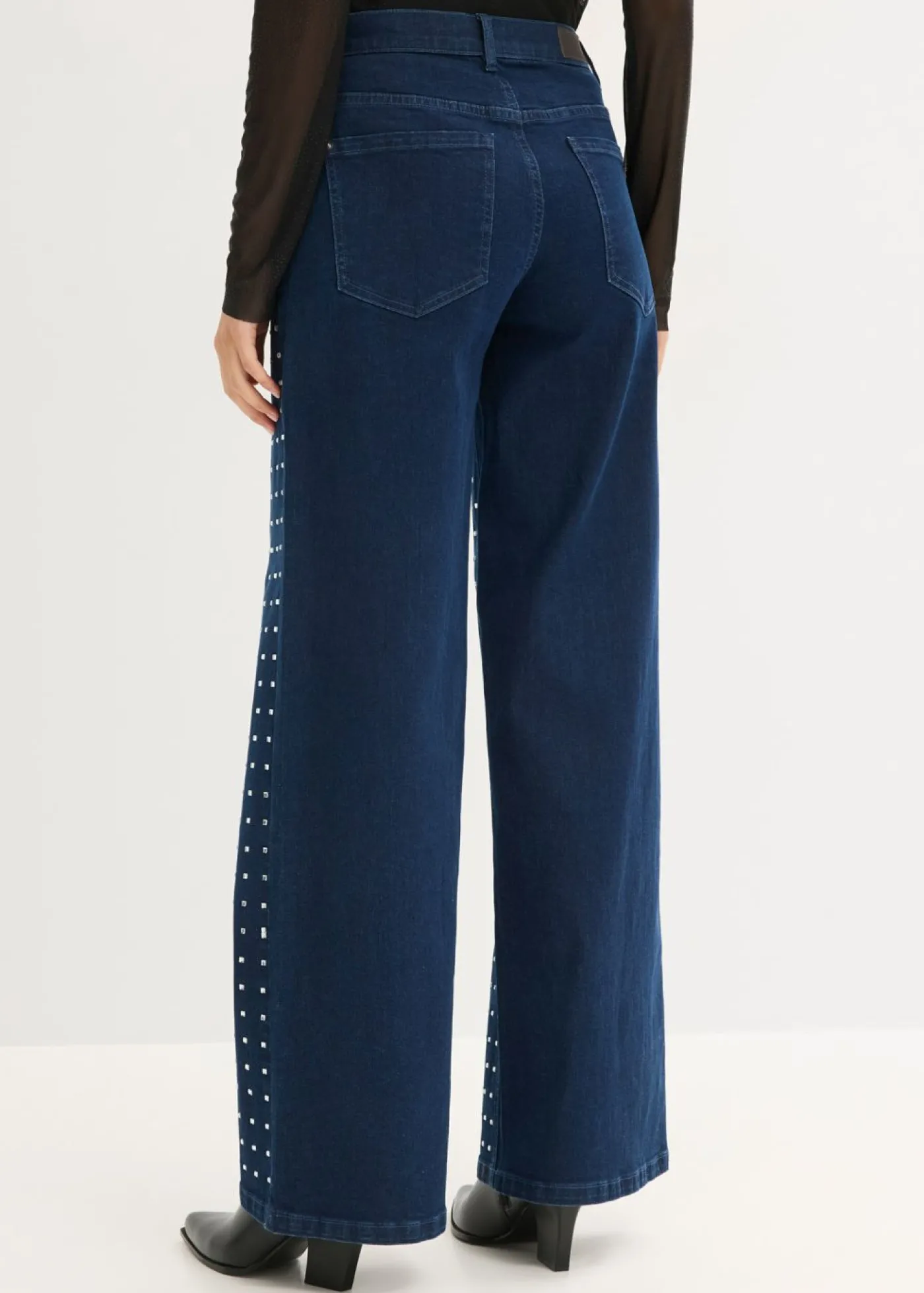 bonprix bonprix Vaqueros rectos de talle medio con aplicación de piedras brillantes Denim metalizado