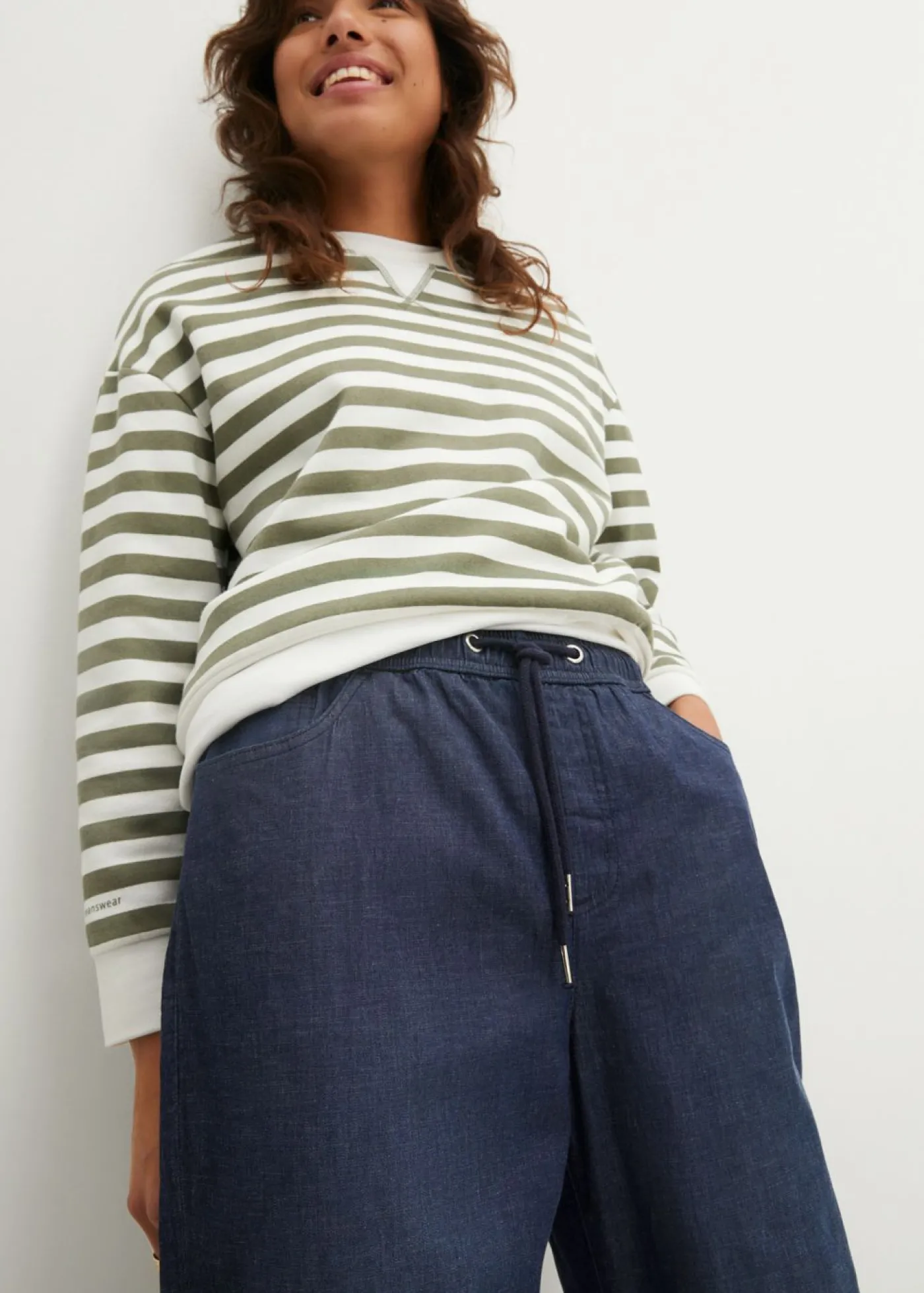 bonprix bonprix Vaqueros rectos de talle alto con cintura cómoda (2 unidades) azul claro denim+azul oscuro denim usado Best