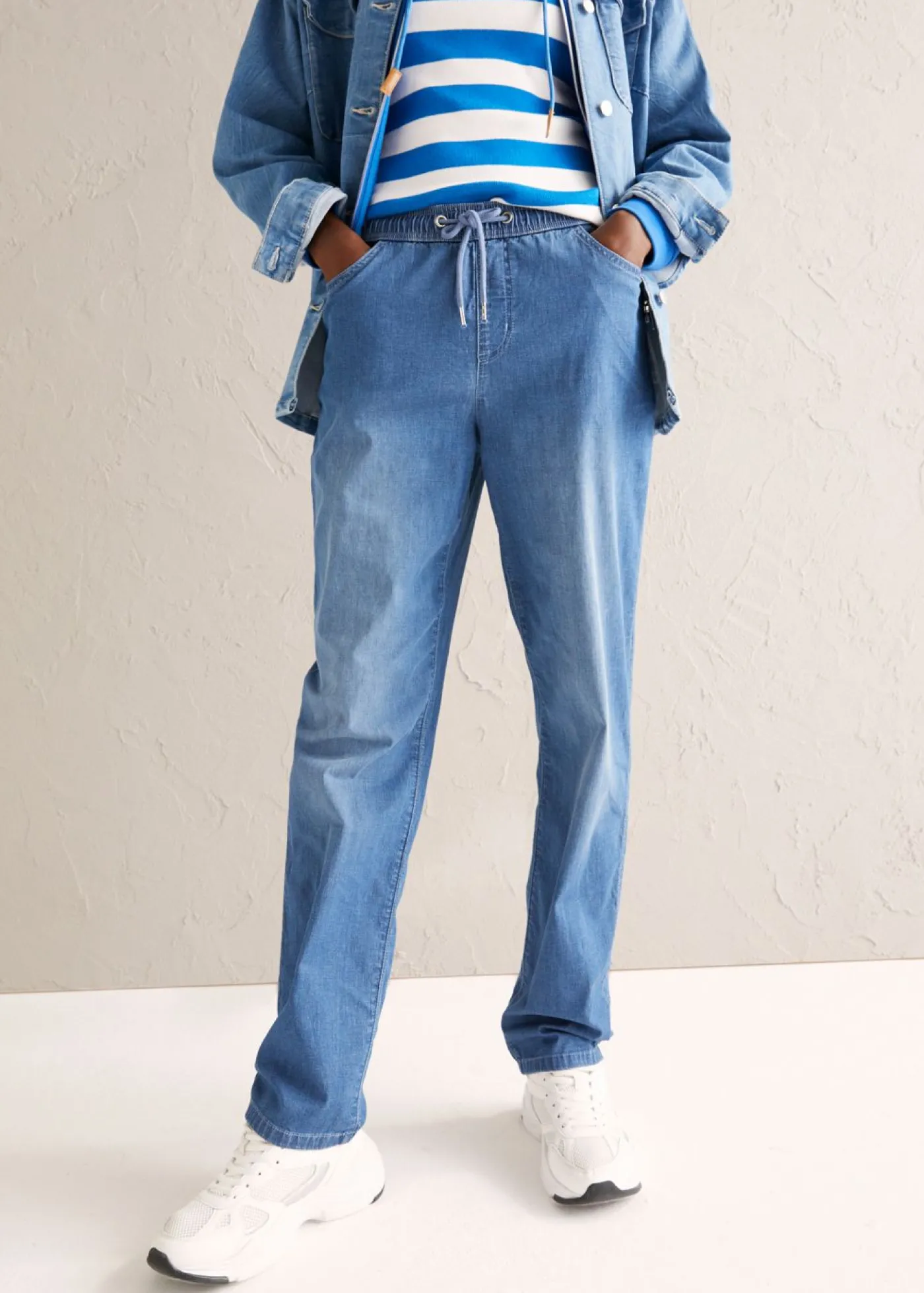 bonprix bonprix Vaqueros rectos de talle alto con cintura cómoda (2 unidades) azul claro denim+azul oscuro denim usado Best