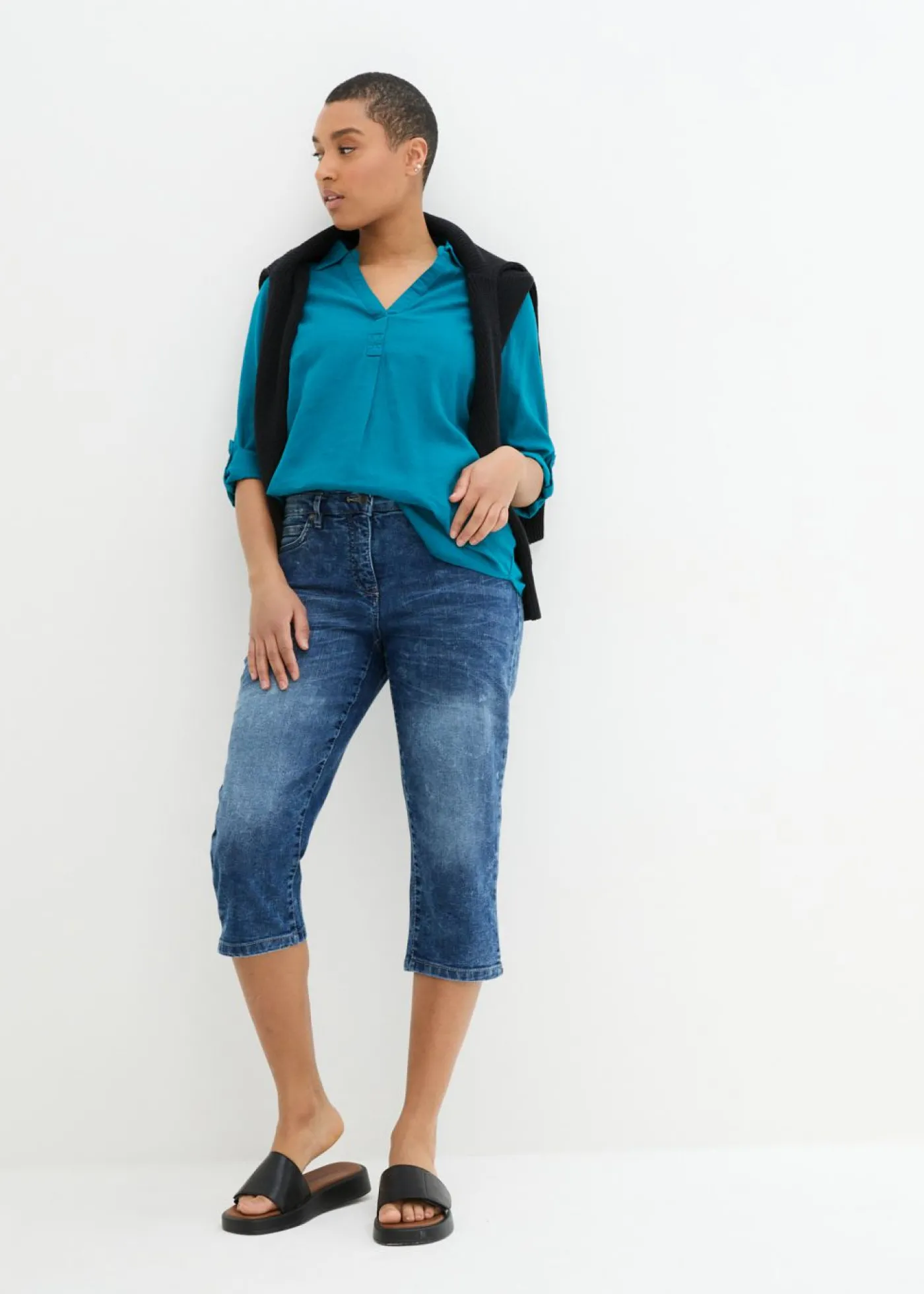 bonprix bonprix Vaqueros rectos elásticos con talle medio Vaquero azul New