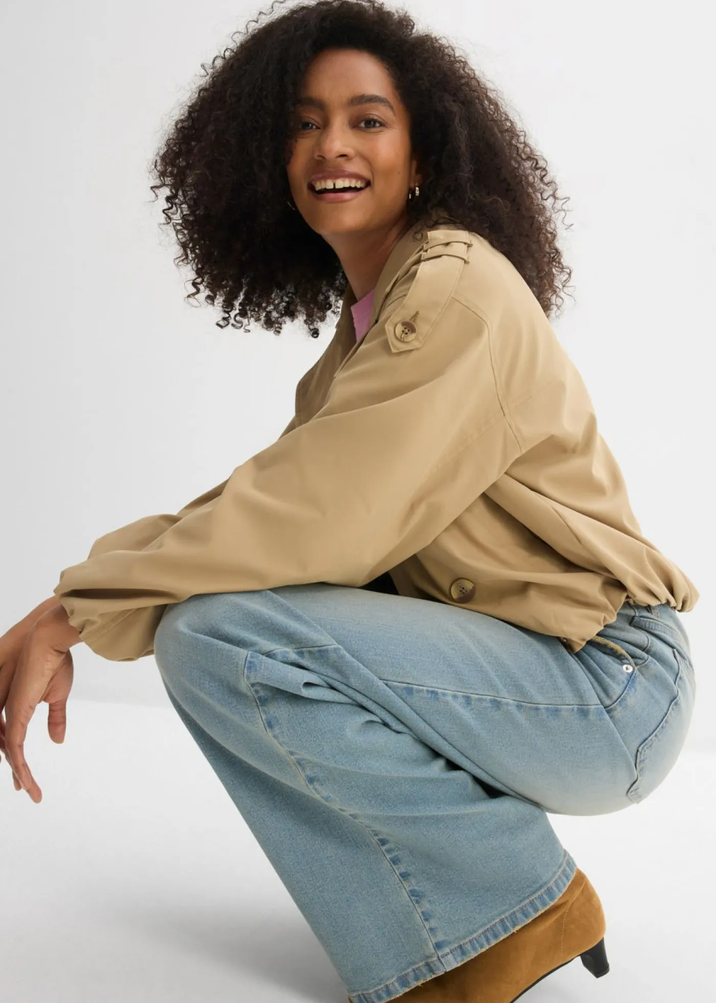 bonprix bonprix Vaqueros rectos holgados de talle alto azul claro denim-beige-kaki usado