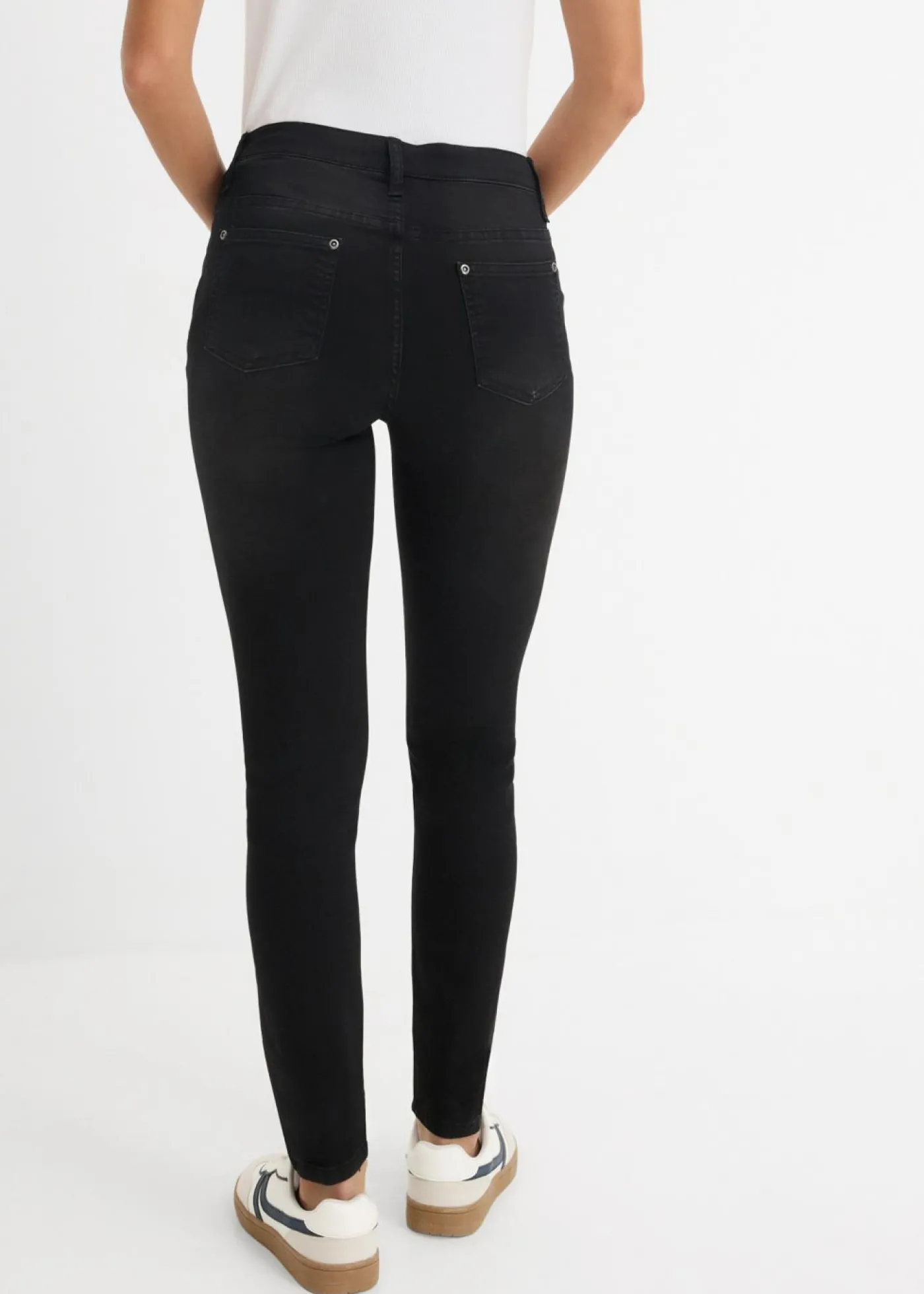 bonprix bonprix Vaqueros skinny, mid waist, elásticos Negro denim Hot