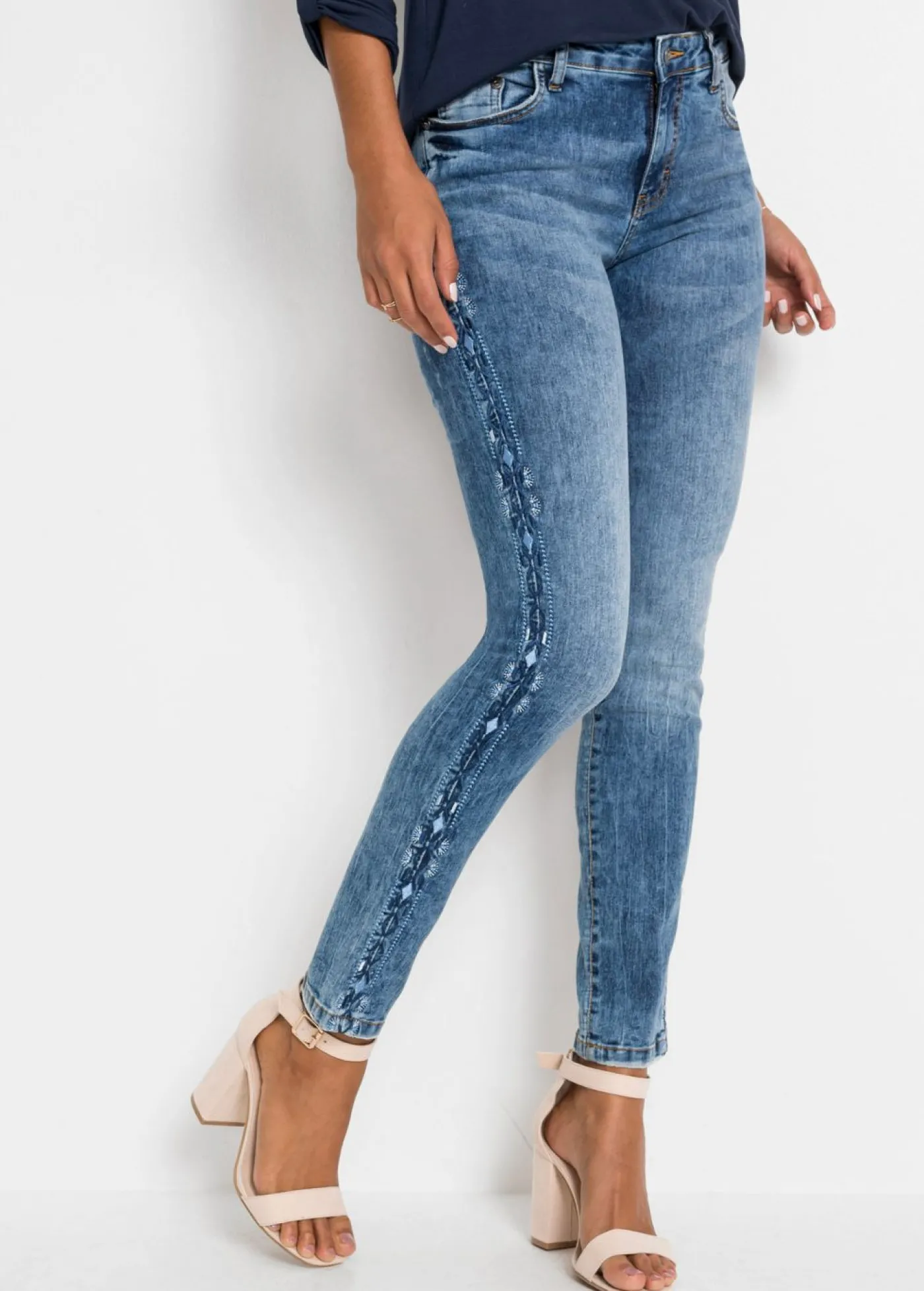 bonprix bonprix Vaqueros skinny, mid waist, elásticos Denim