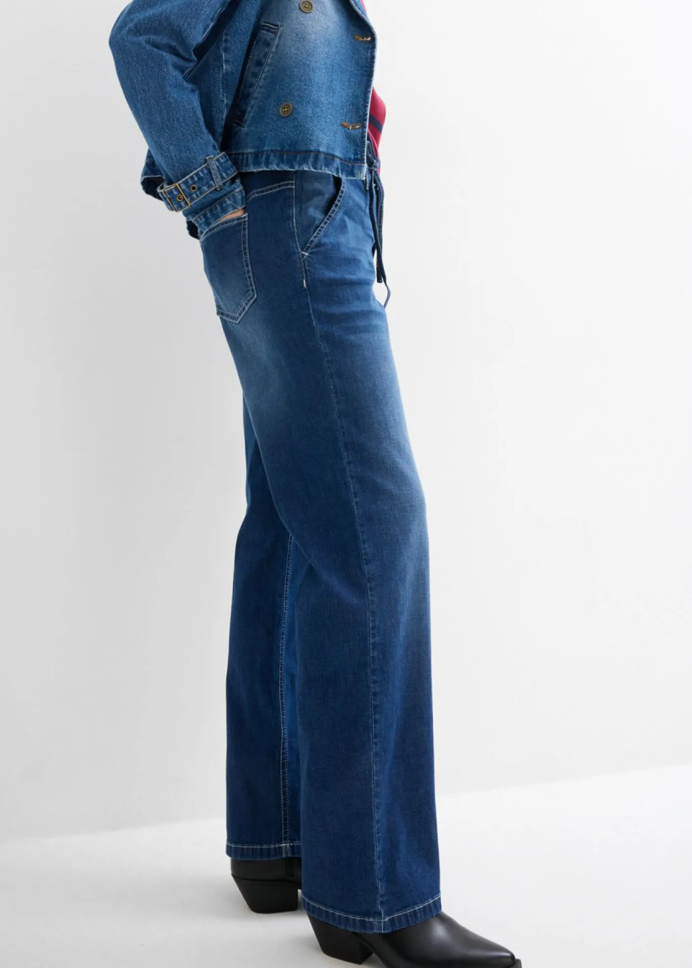 bonprix bonprix Vaqueros straight, loose fit, high waist, con cintura cómoda Denim desgastado Discount