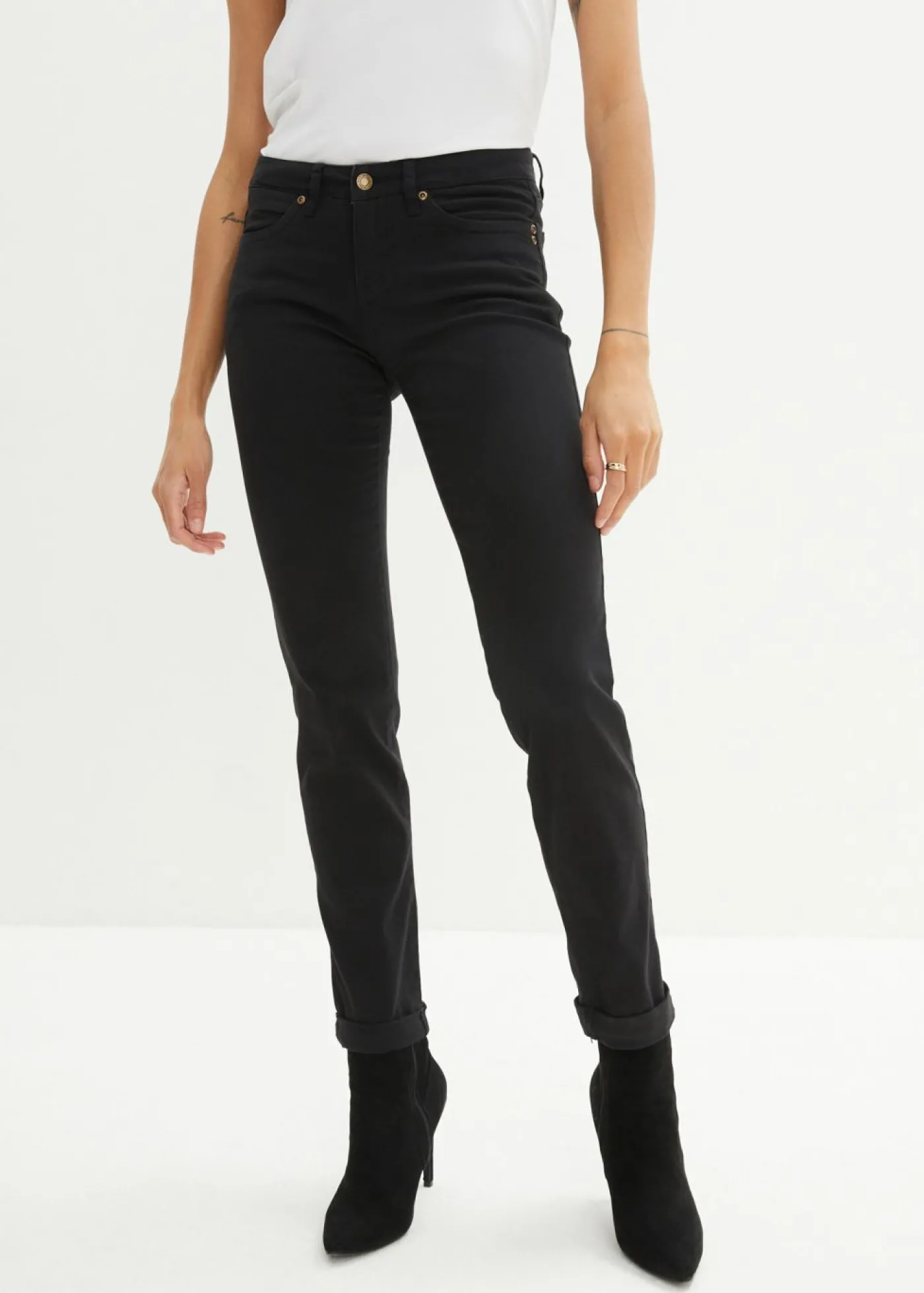 bonprix bonprix Vaqueros straight, mid waist, elásticos Sarga negra Discount