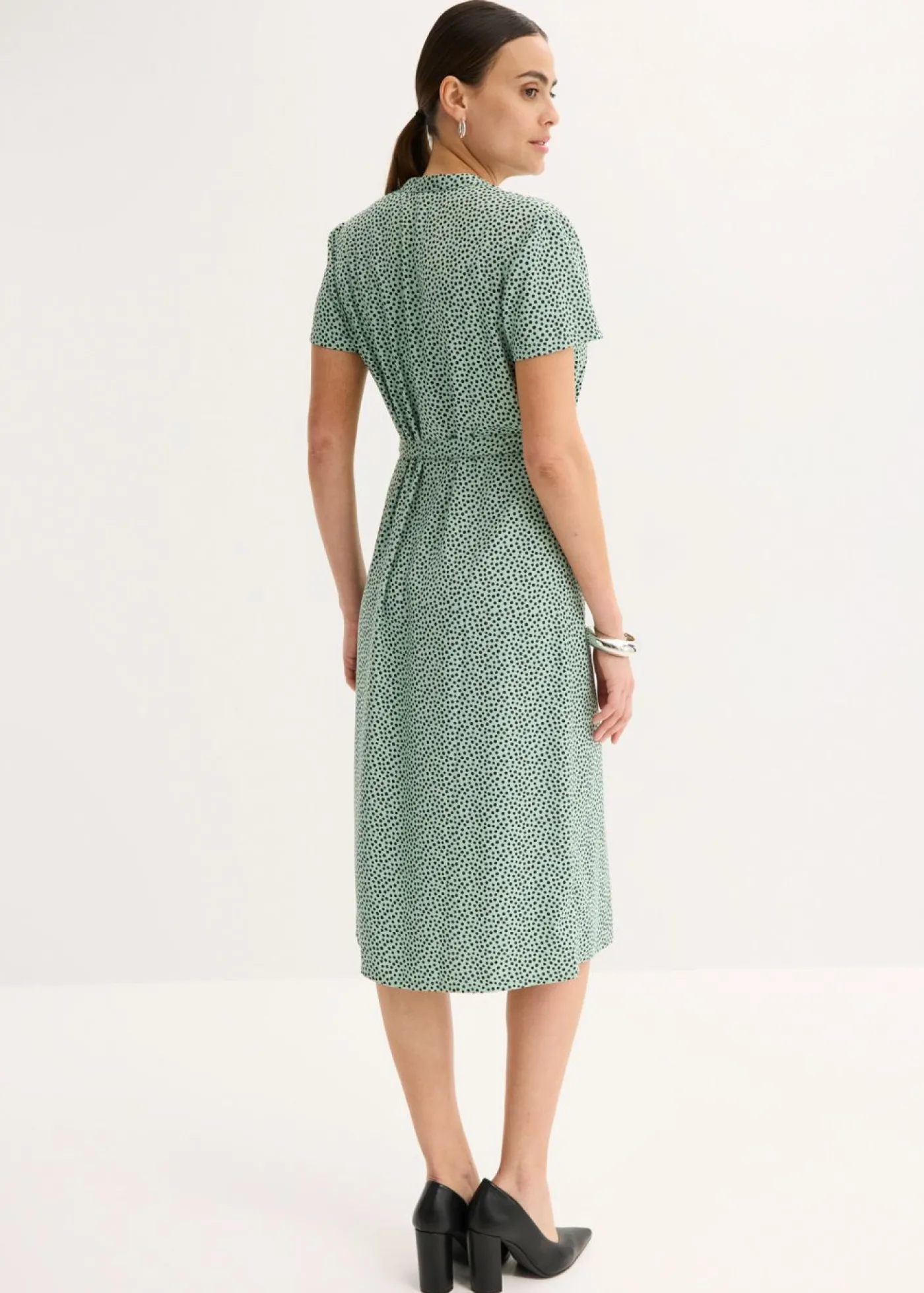 bonprix bonprix Vestido camisero con lunares verde pastel/negro topos Outlet