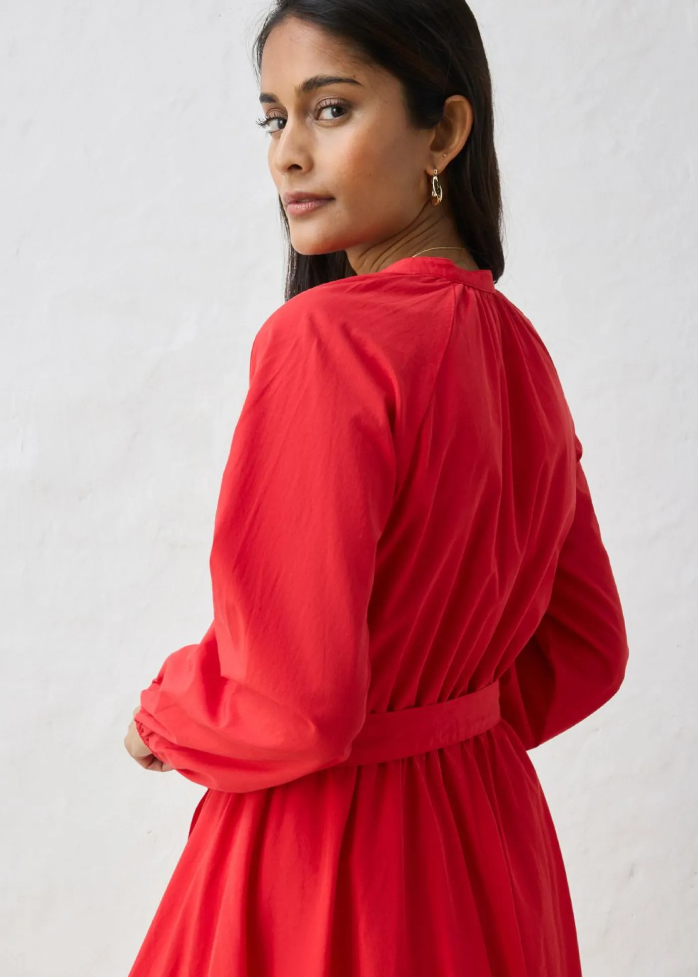 bonprix bonprix Vestido camisero con parte de seda y cinturón fresa Best