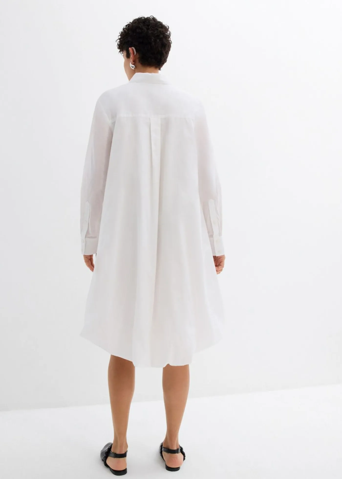 bonprix bonprix Vestido camisero de algodón puro con dobladillo abullonado Negro