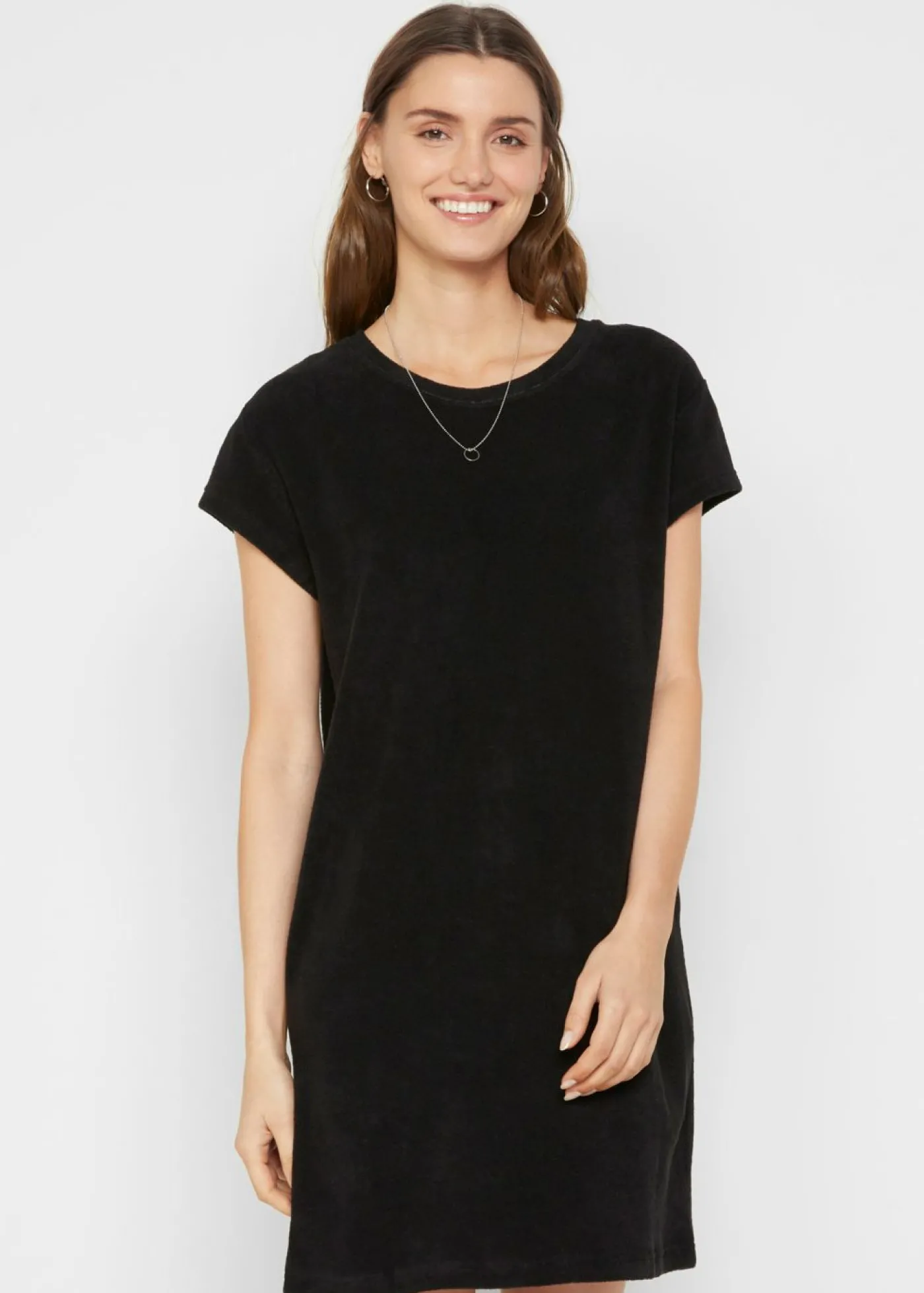 bonprix bonprix Vestido camisero de felpa Negro Online