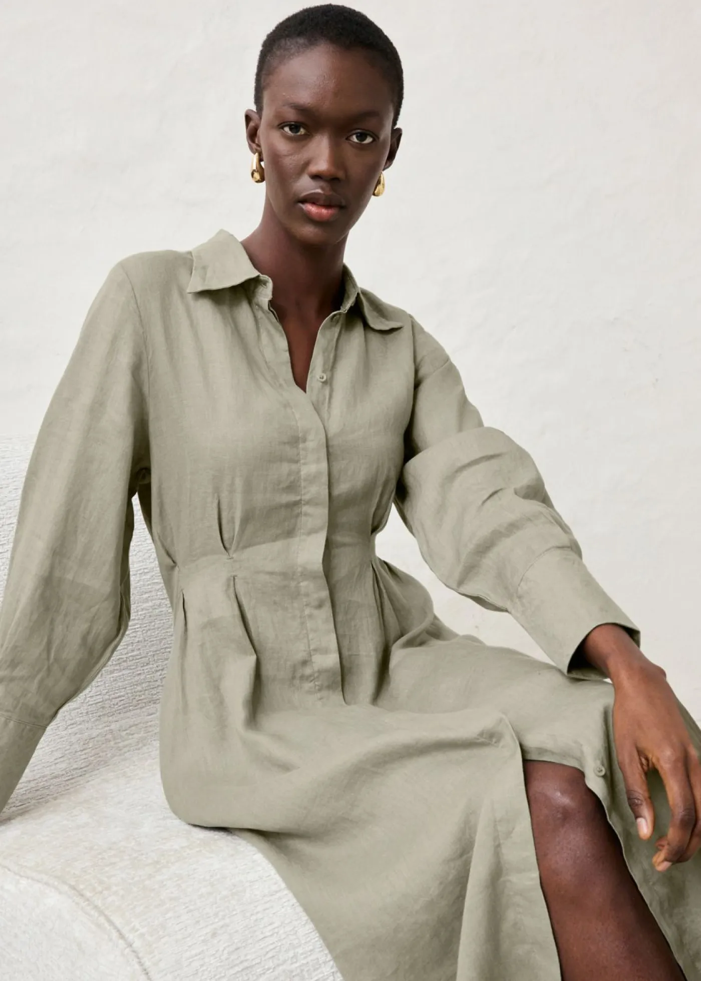 bonprix bonprix Vestido camisero de lino puro Caqui nuevo