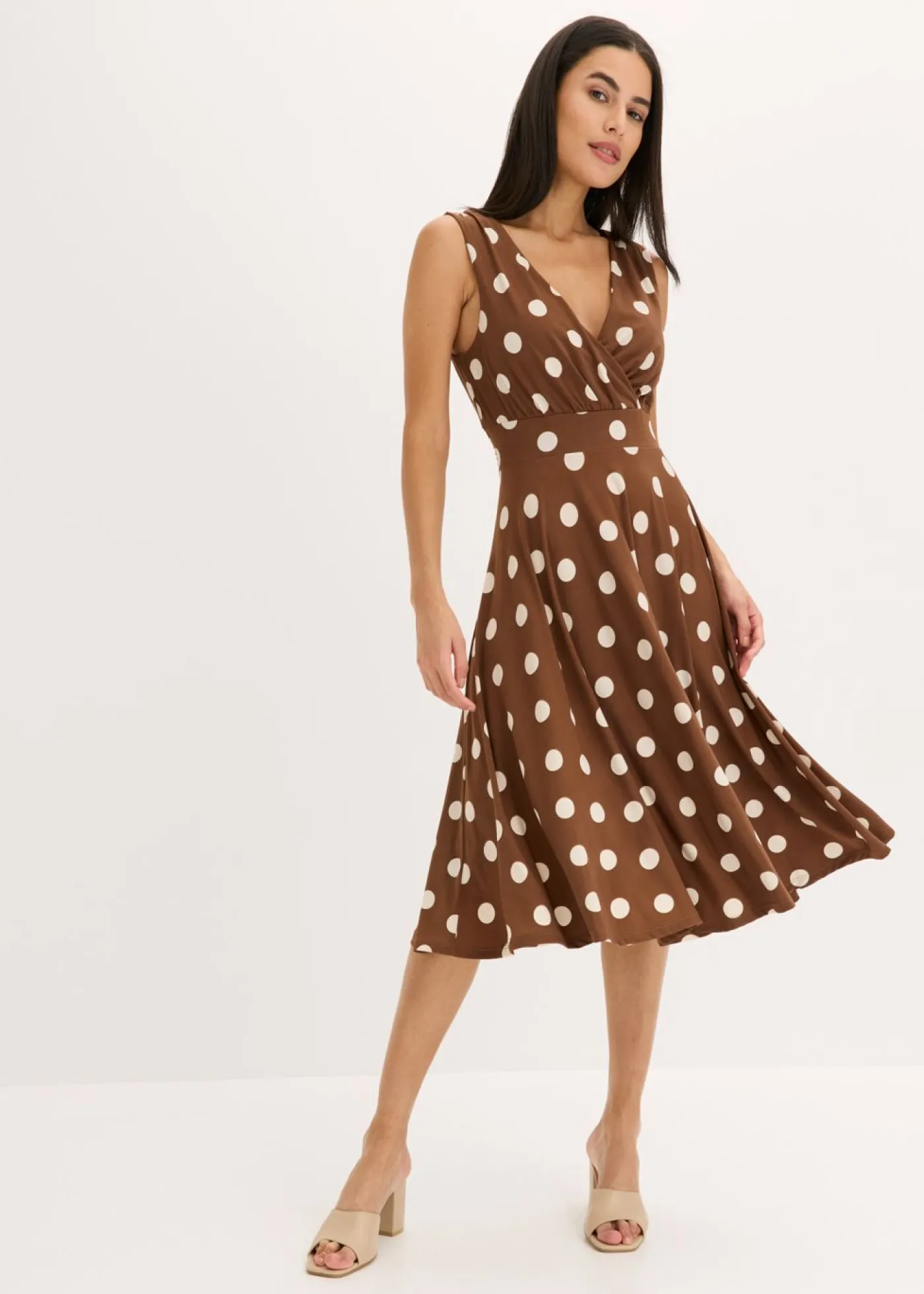 bonprix bonprix Vestido camisero de lunares marrón claro/beige arena topos Sale