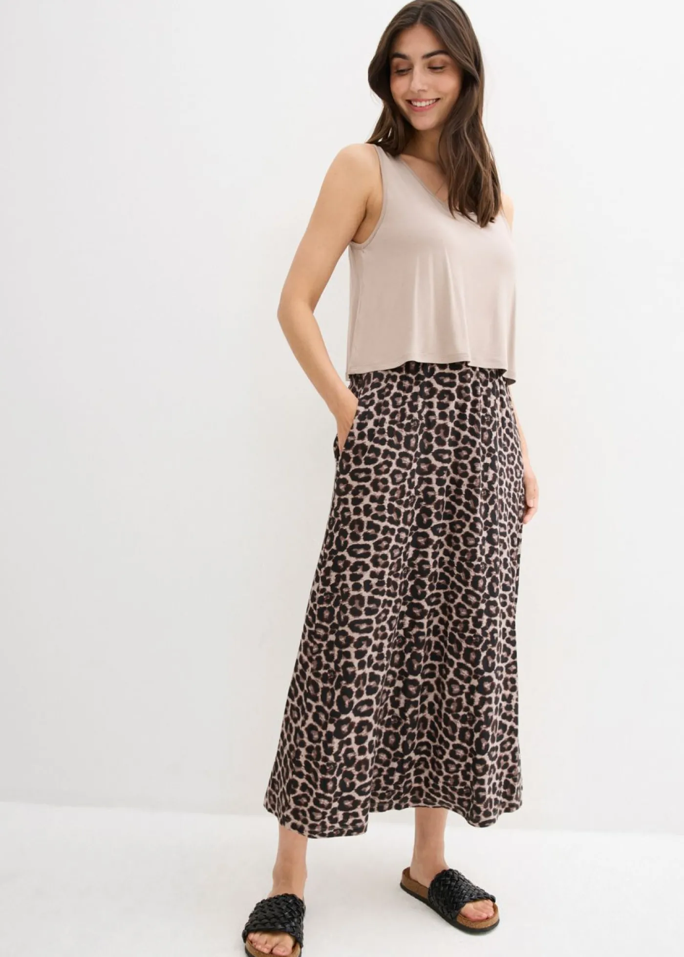 bonprix bonprix Vestido camisero de mezcla fluida de viscosa y elastano estampado leo piedra Discount