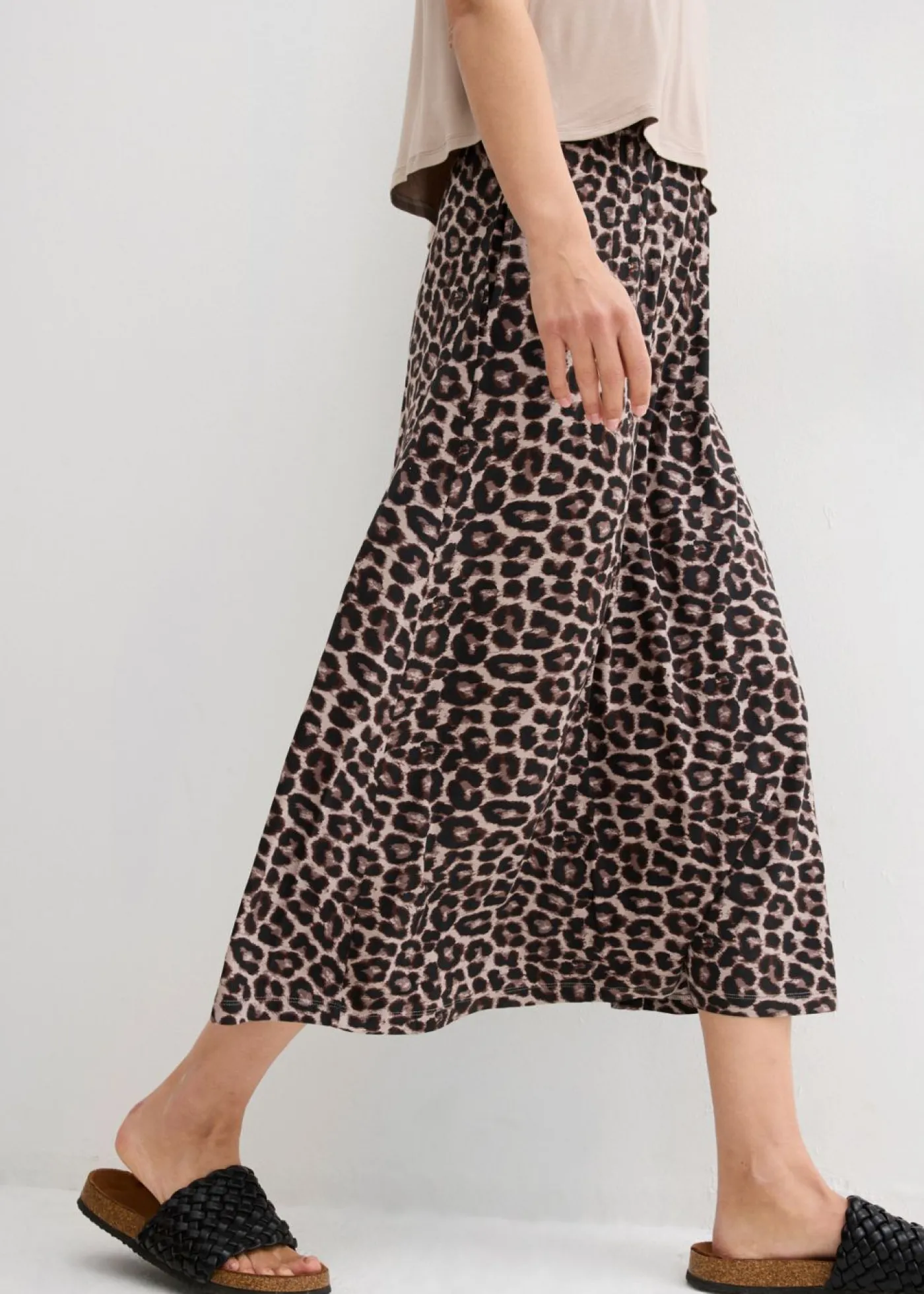bonprix bonprix Vestido camisero de mezcla fluida de viscosa y elastano estampado leo piedra Discount