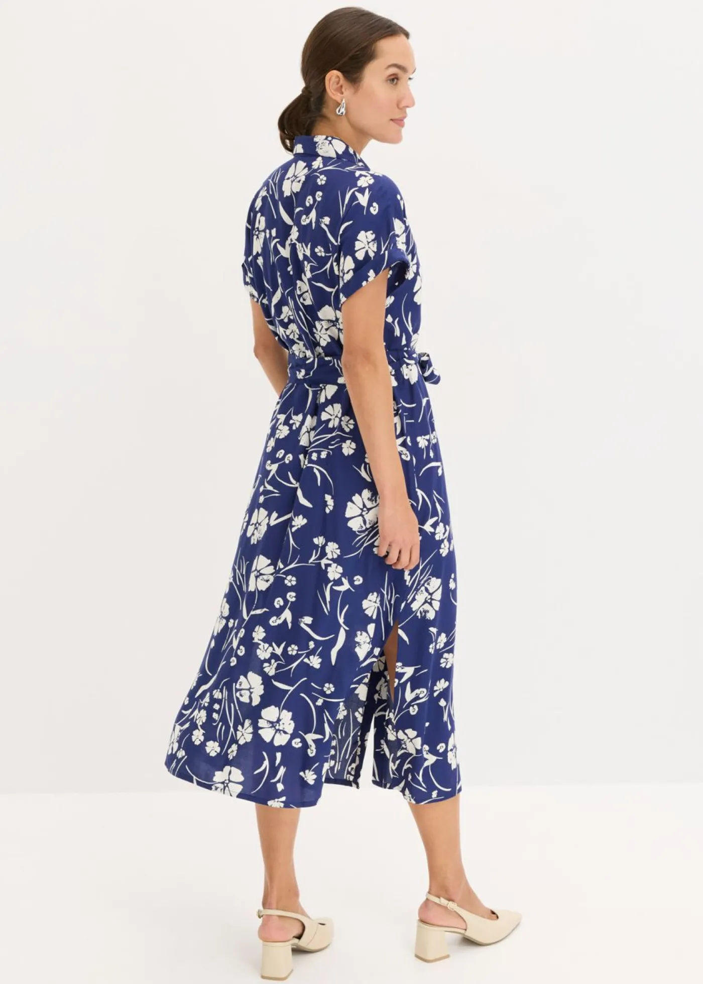 bonprix bonprix Vestido camisero de viscosa pura azul marino profundo/blanco Clearance