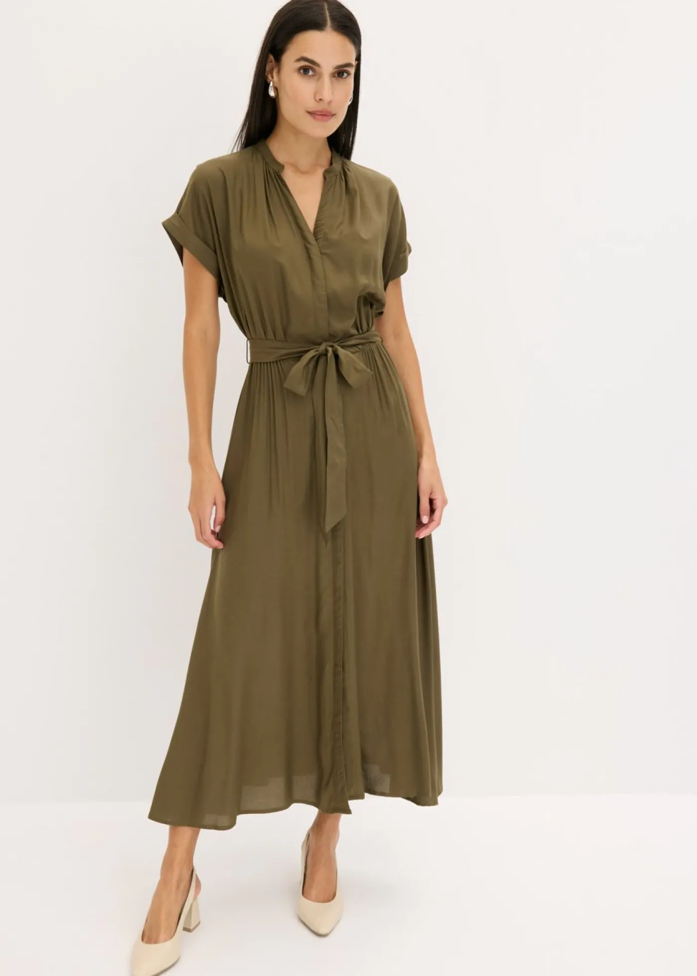 bonprix bonprix Vestido camisero de viscosa fluida Verde oliva oscuro Sale