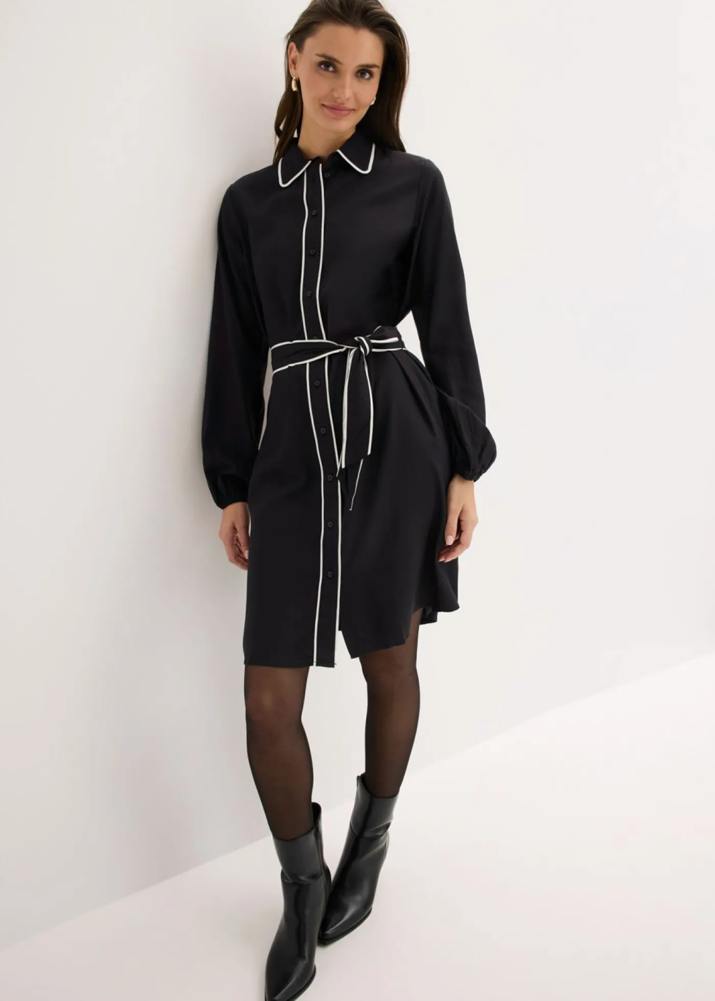 bonprix bonprix Vestido camisero de viscosa pura Negro-blanco lana Hot