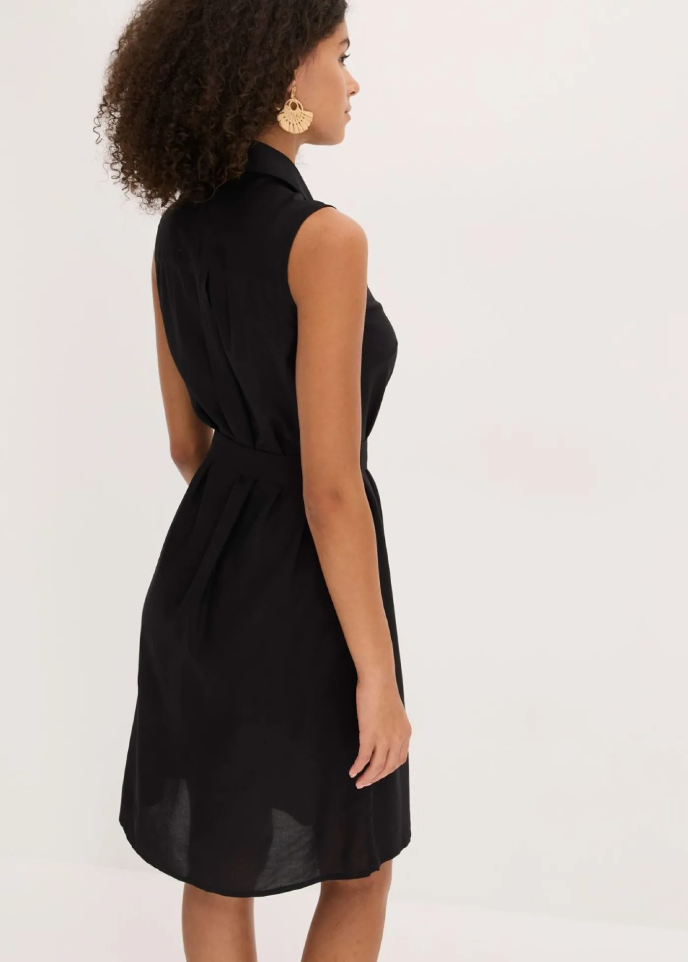 bonprix bonprix Vestido camisero de viscosa Negro