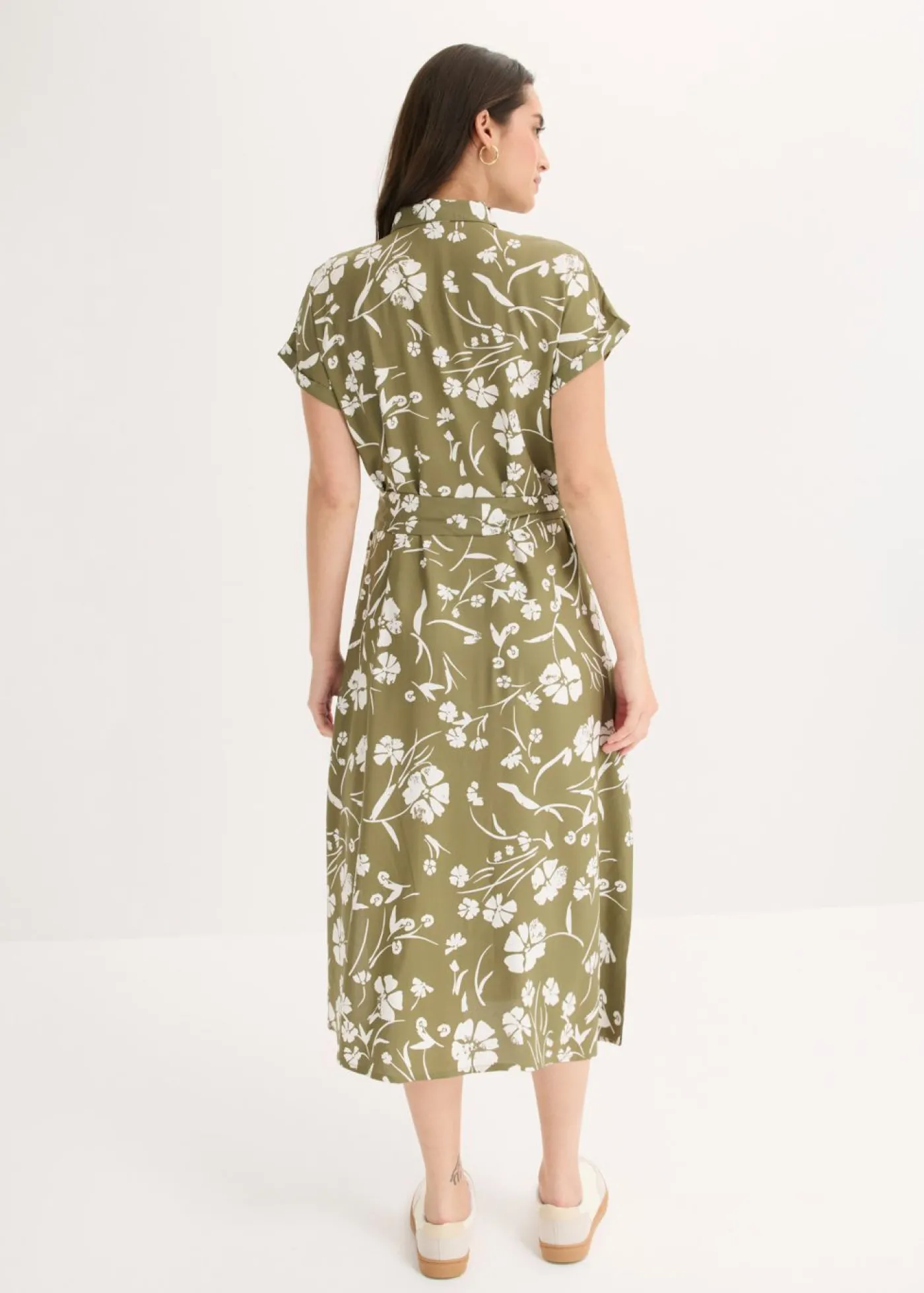 bonprix bonprix Vestido camisero de viscosa pura Verde oliva-blanco de flores Outlet