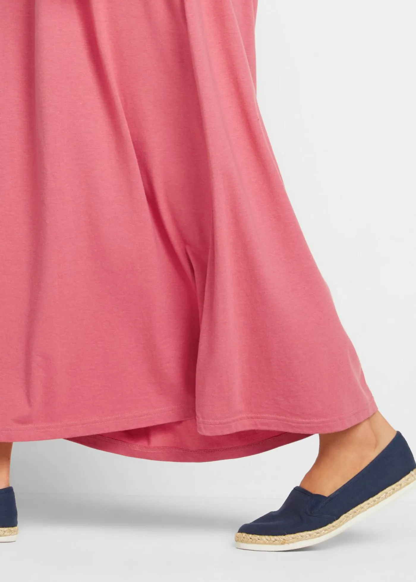 bonprix bonprix Vestido camisero largo y ancho en mezcla de algodón y viscosa rojo / azul marino / crema suave Discount
