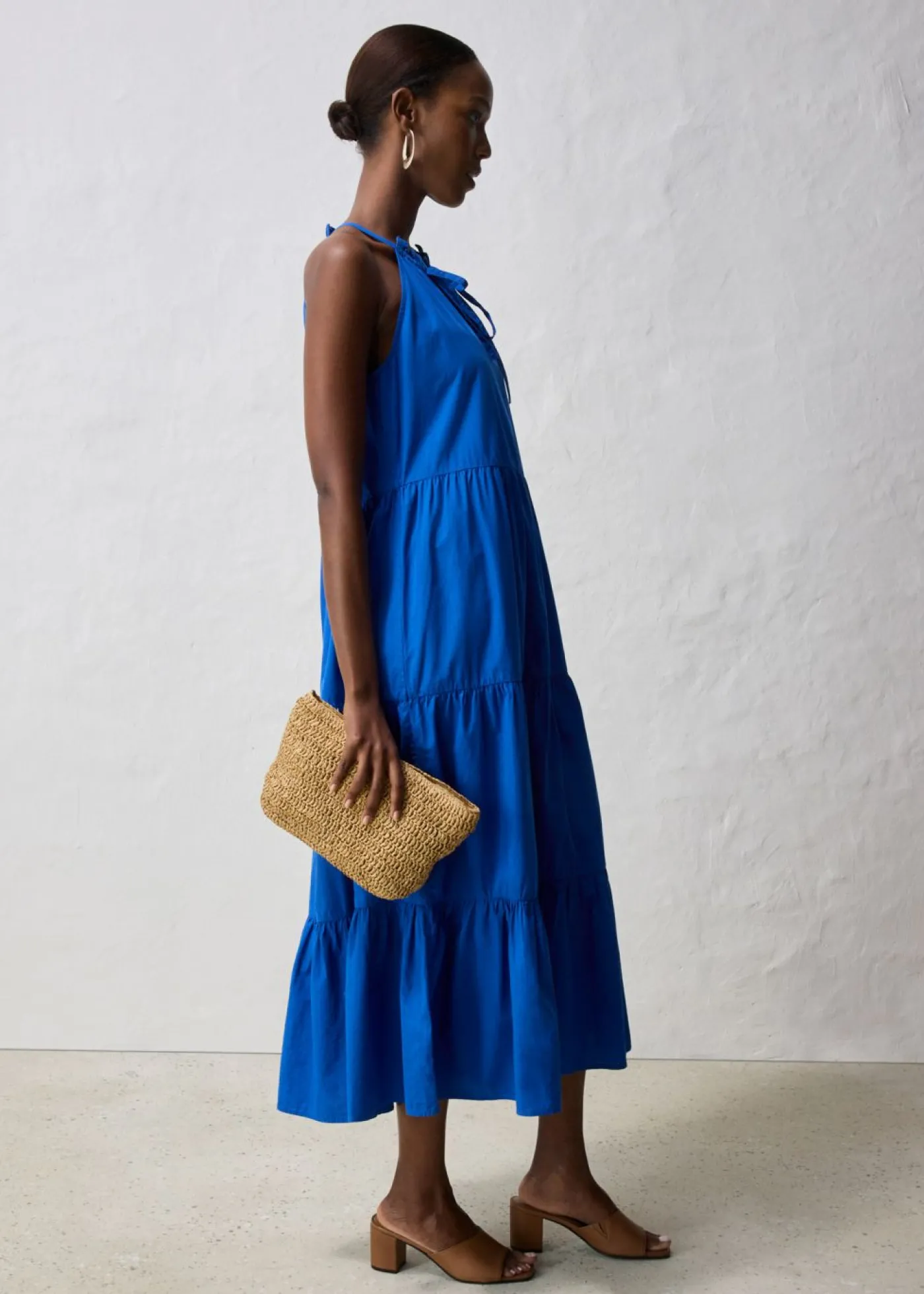 bonprix bonprix Vestido con contenido de seda Azul ártico New