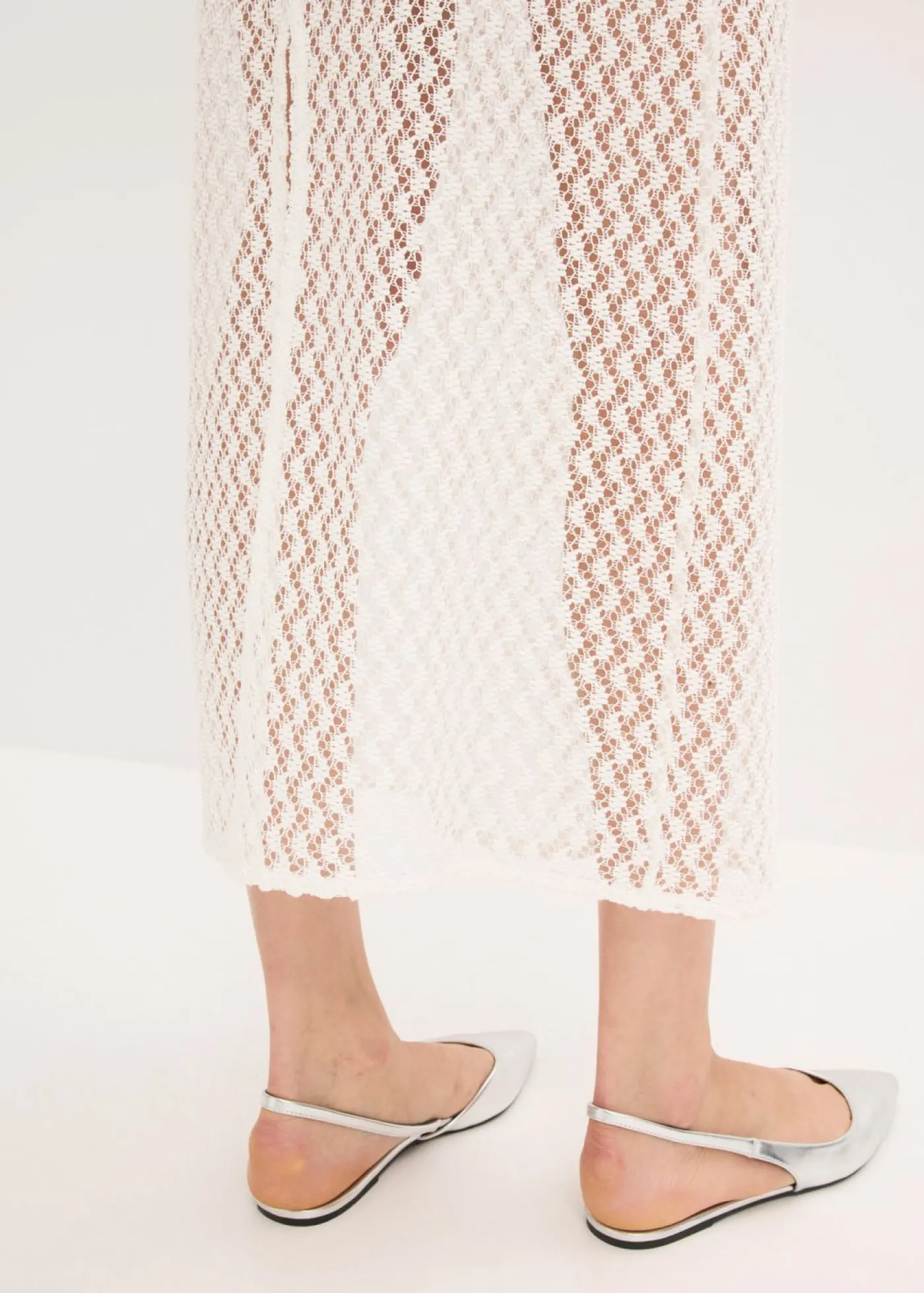 bonprix bonprix Vestido con hombros al descubierto y encaje Blanco Best