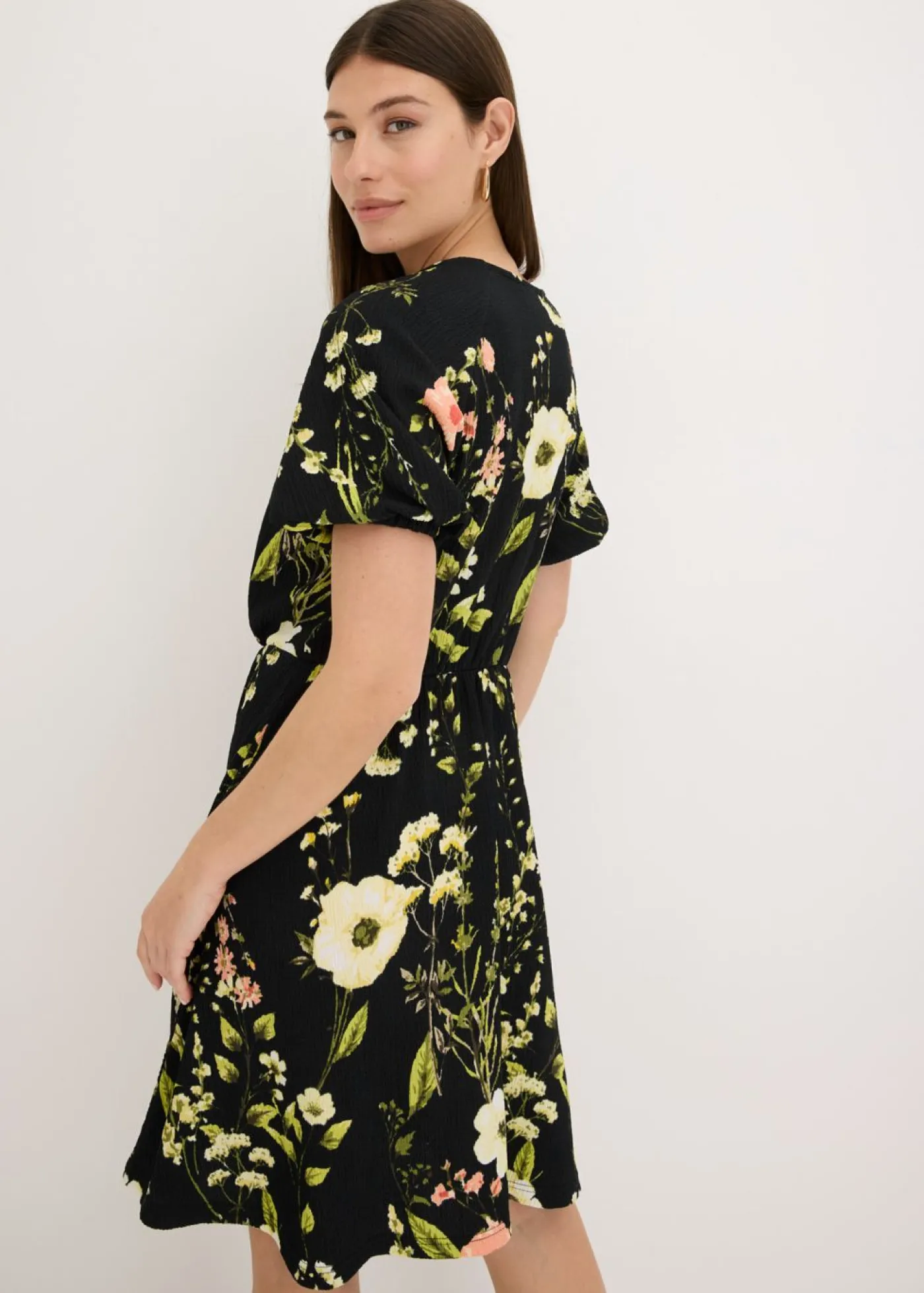 bonprix bonprix Vestido con mangas abullonadas Negro New
