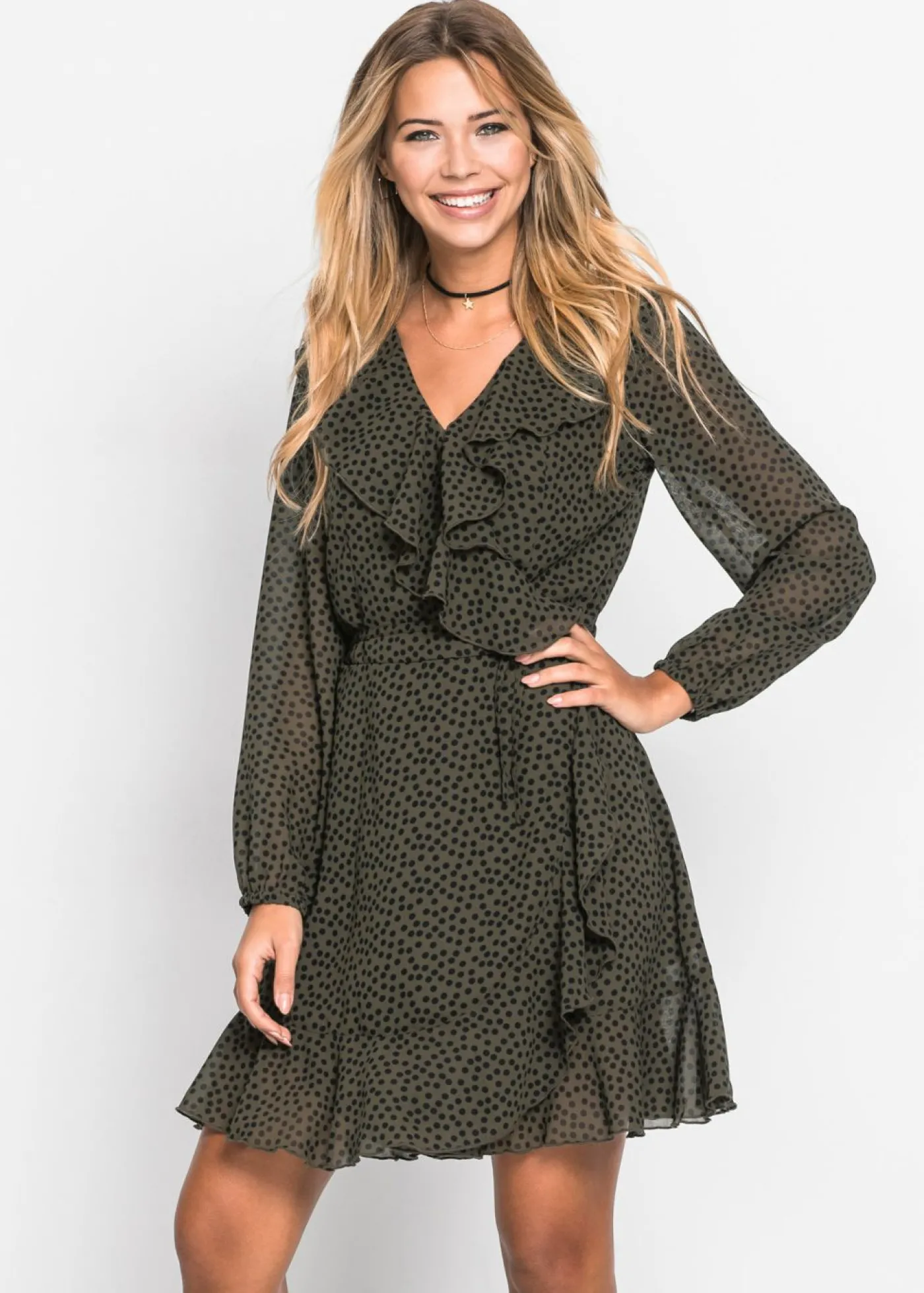 bonprix bonprix Vestido corto con efecto cruzado oliva / negro topos Sale