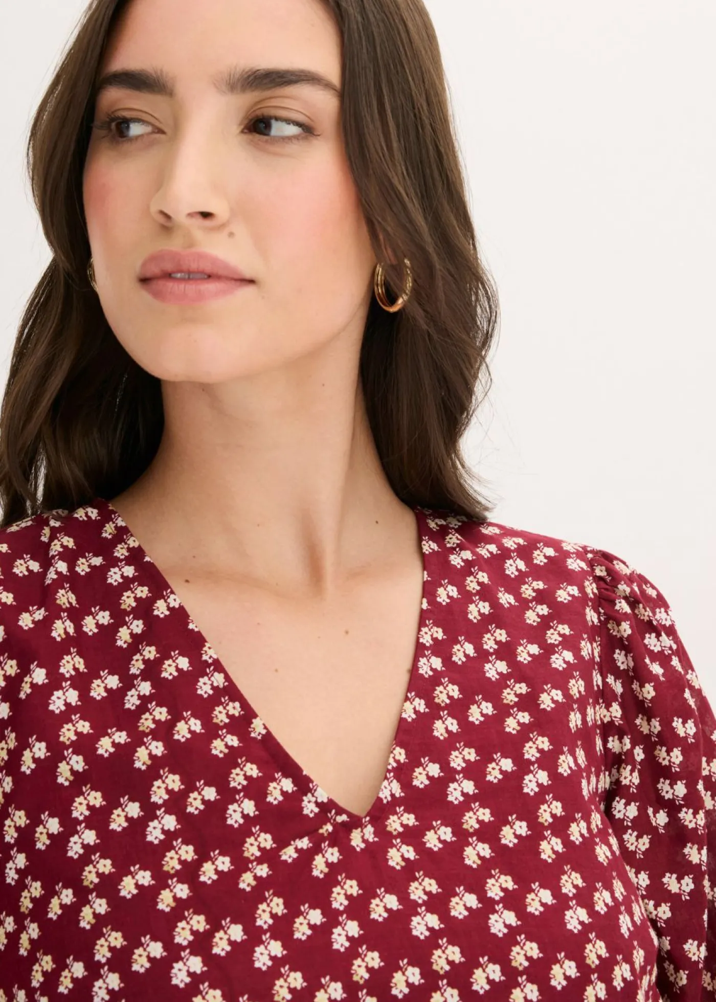bonprix bonprix Vestido corto con estructura arrugada Rojo rubí de flores Sale