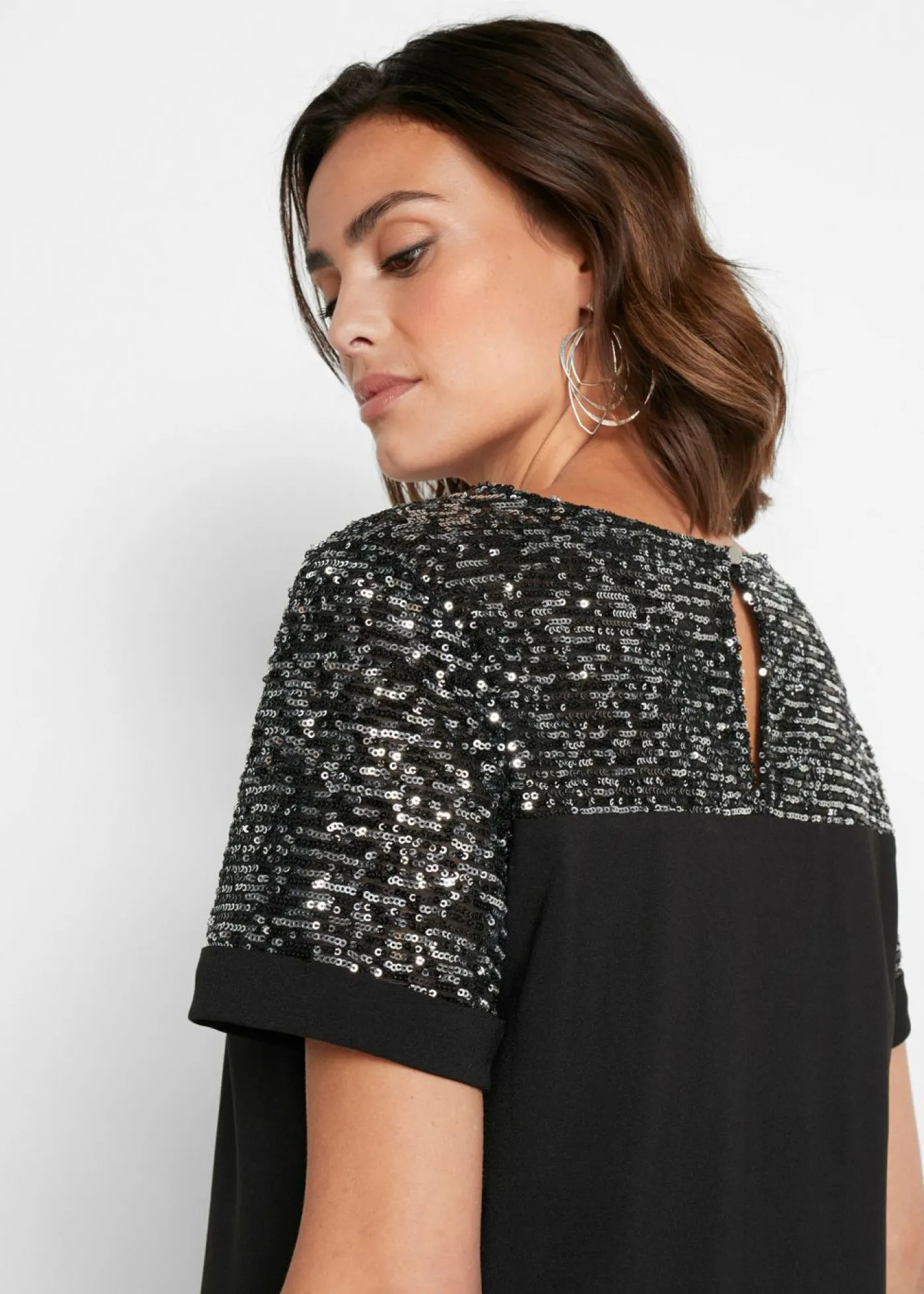 bonprix bonprix Vestido corto con inserto de lentejuelas Negro-plata Outlet