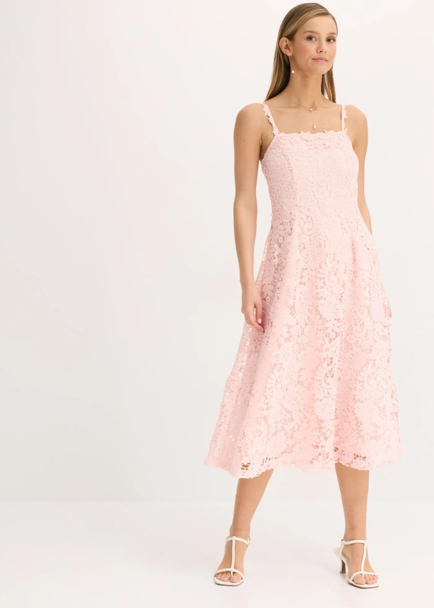 bonprix bonprix Vestido de encaje con tirantes decorados Rosa perla Discount
