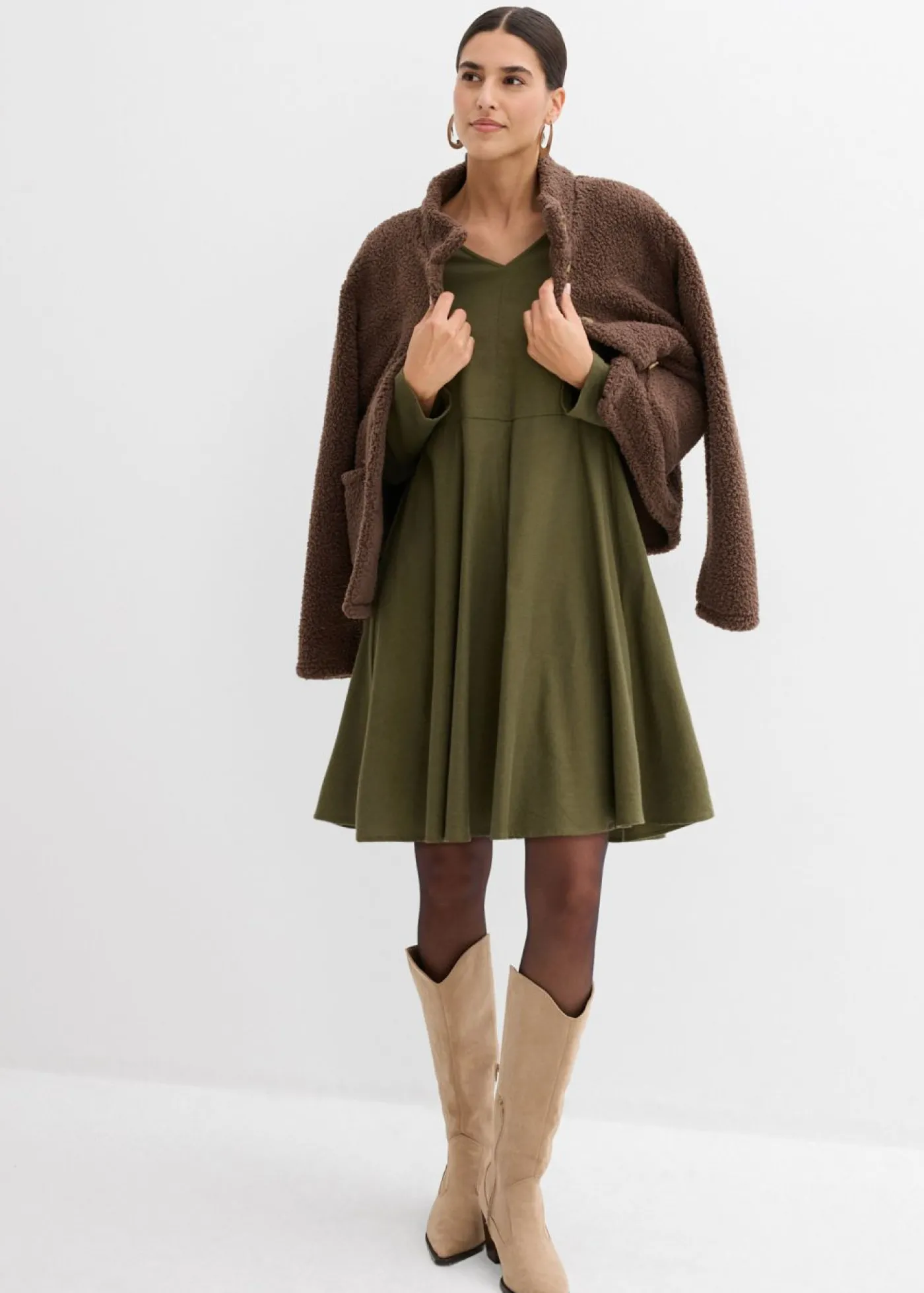 bonprix bonprix Vestido de franela ligero de algodón puro Verde oliva oscuro Discount