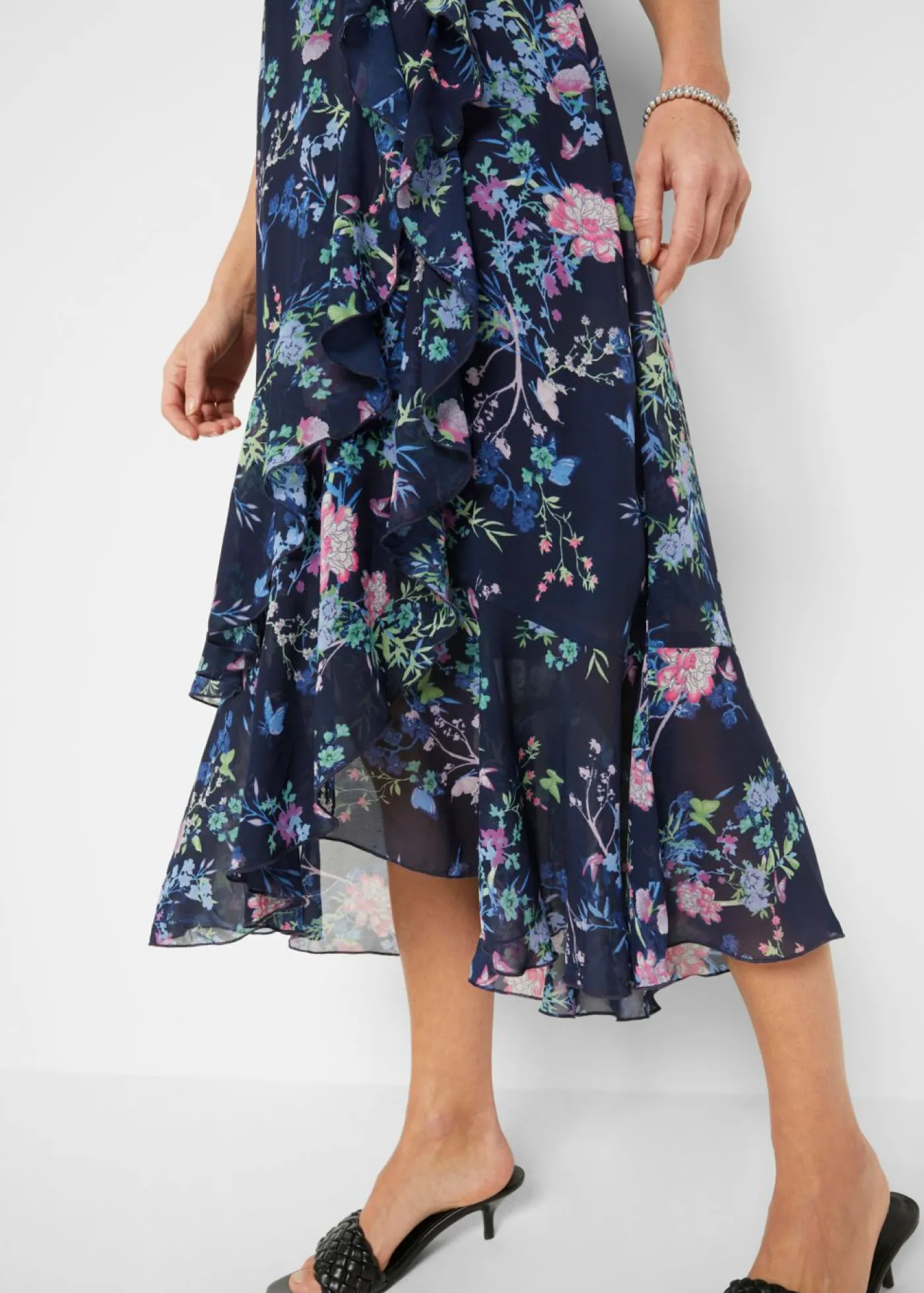 bonprix bonprix Vestido de gasa con mangas tipo murciélago azul marino con flores Clearance