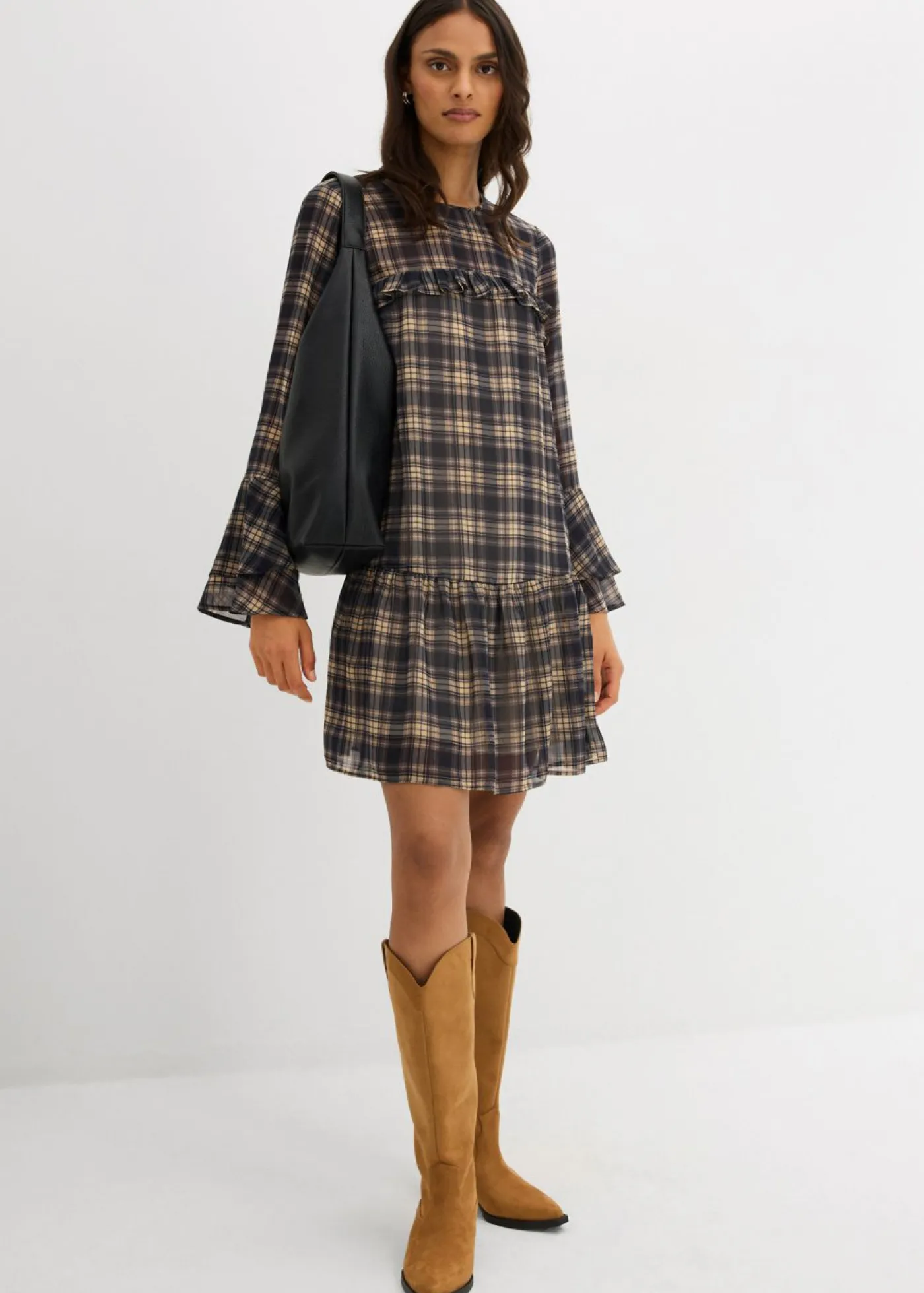 bonprix bonprix Vestido de gasa con volantes negro a cuadros Hot