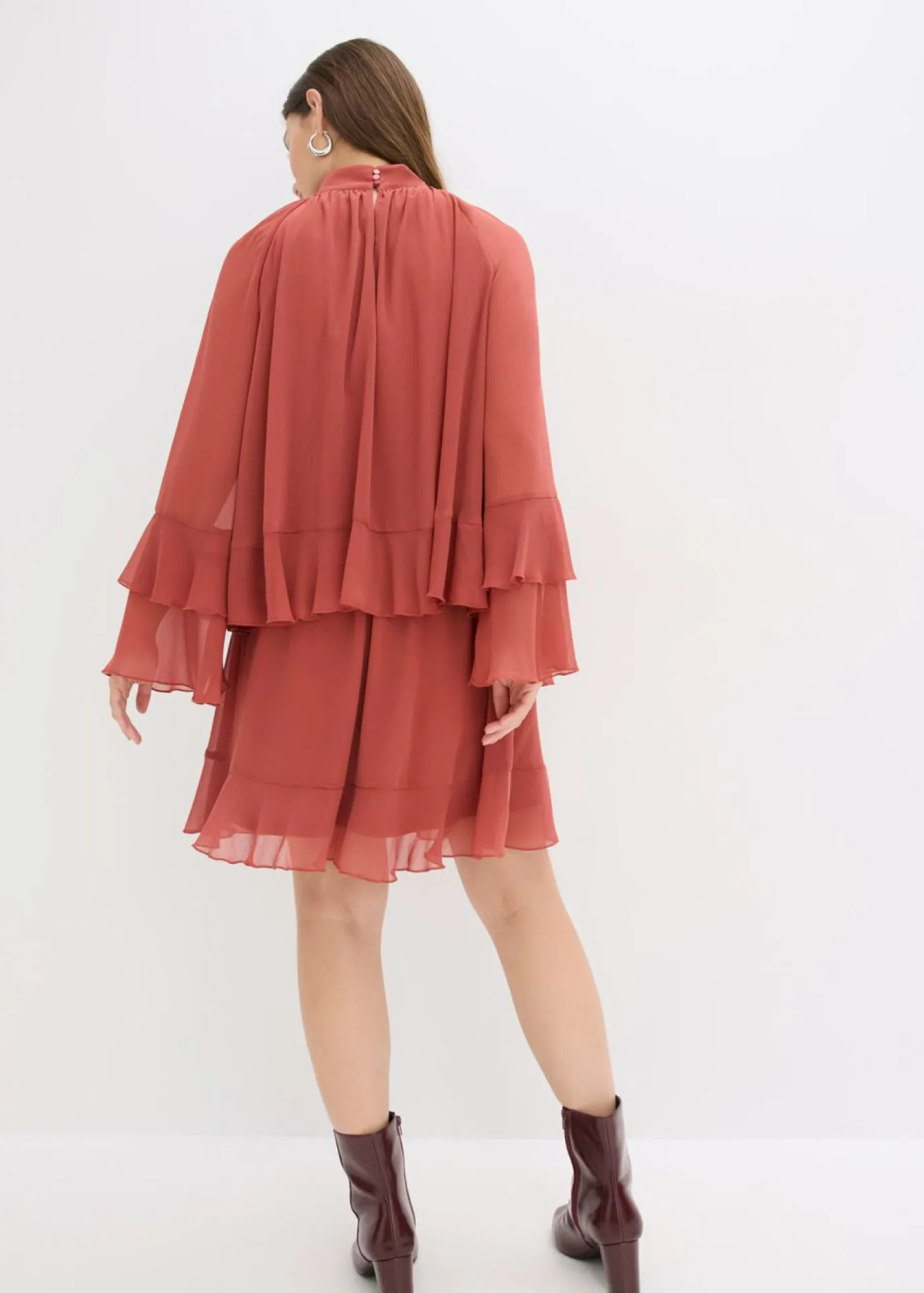 bonprix bonprix Vestido de gasa con volantes marrón marsala Online