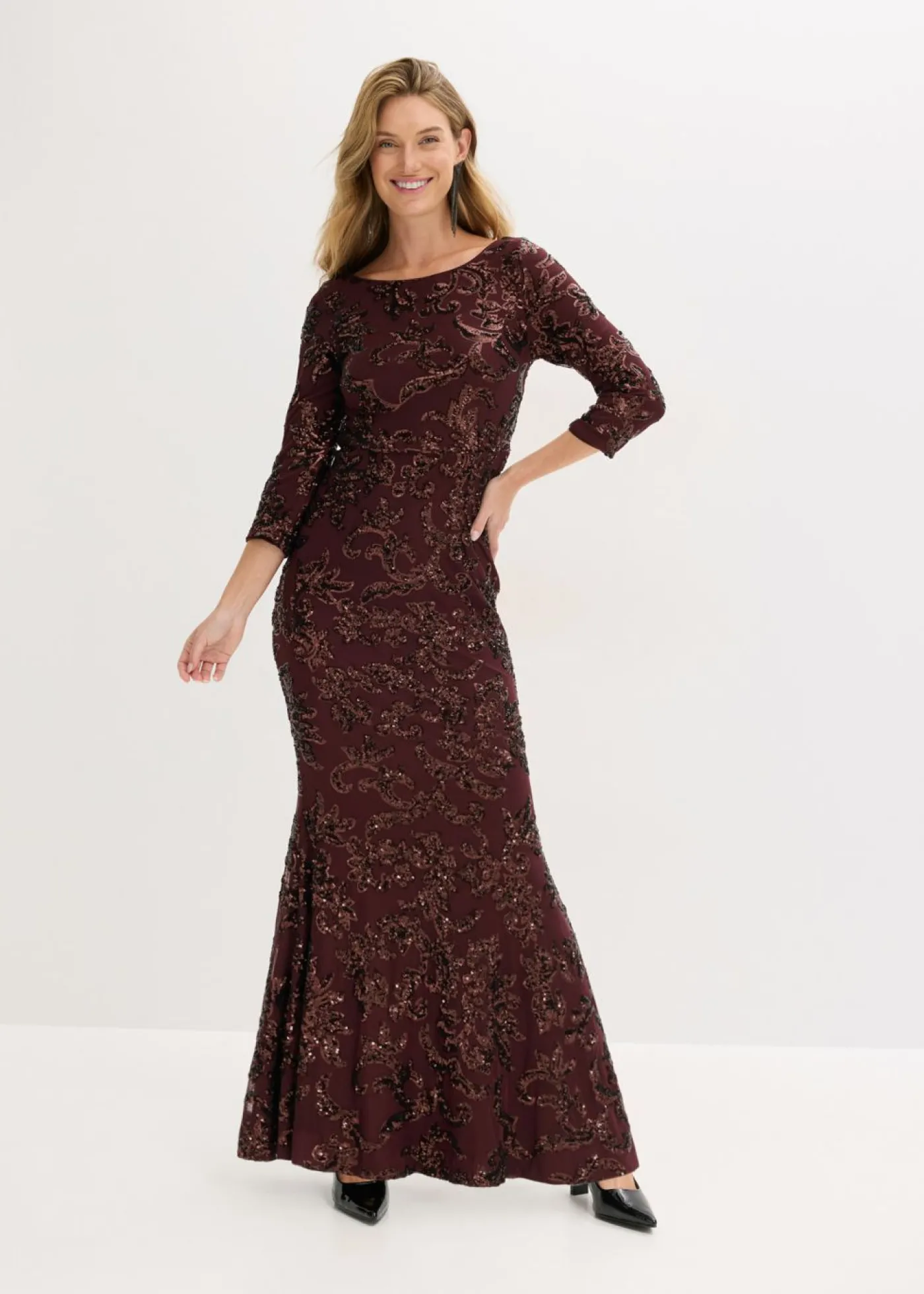 bonprix bonprix Vestido de lentejuelas con escote en la espalda rojo burdeos-beige New
