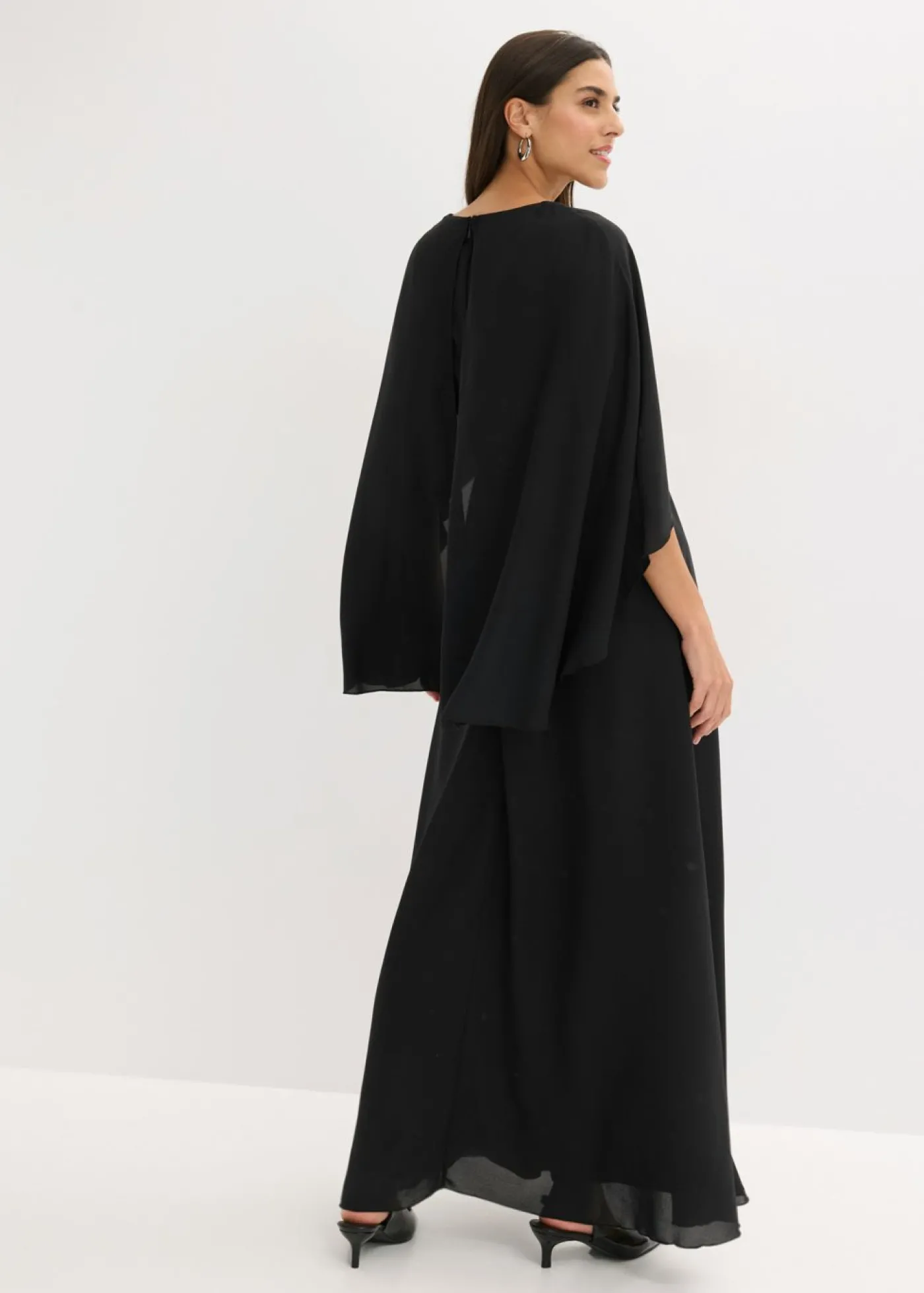bonprix bonprix Vestido de noche de gasa fina con inserto de lentejuelas Negro Clearance