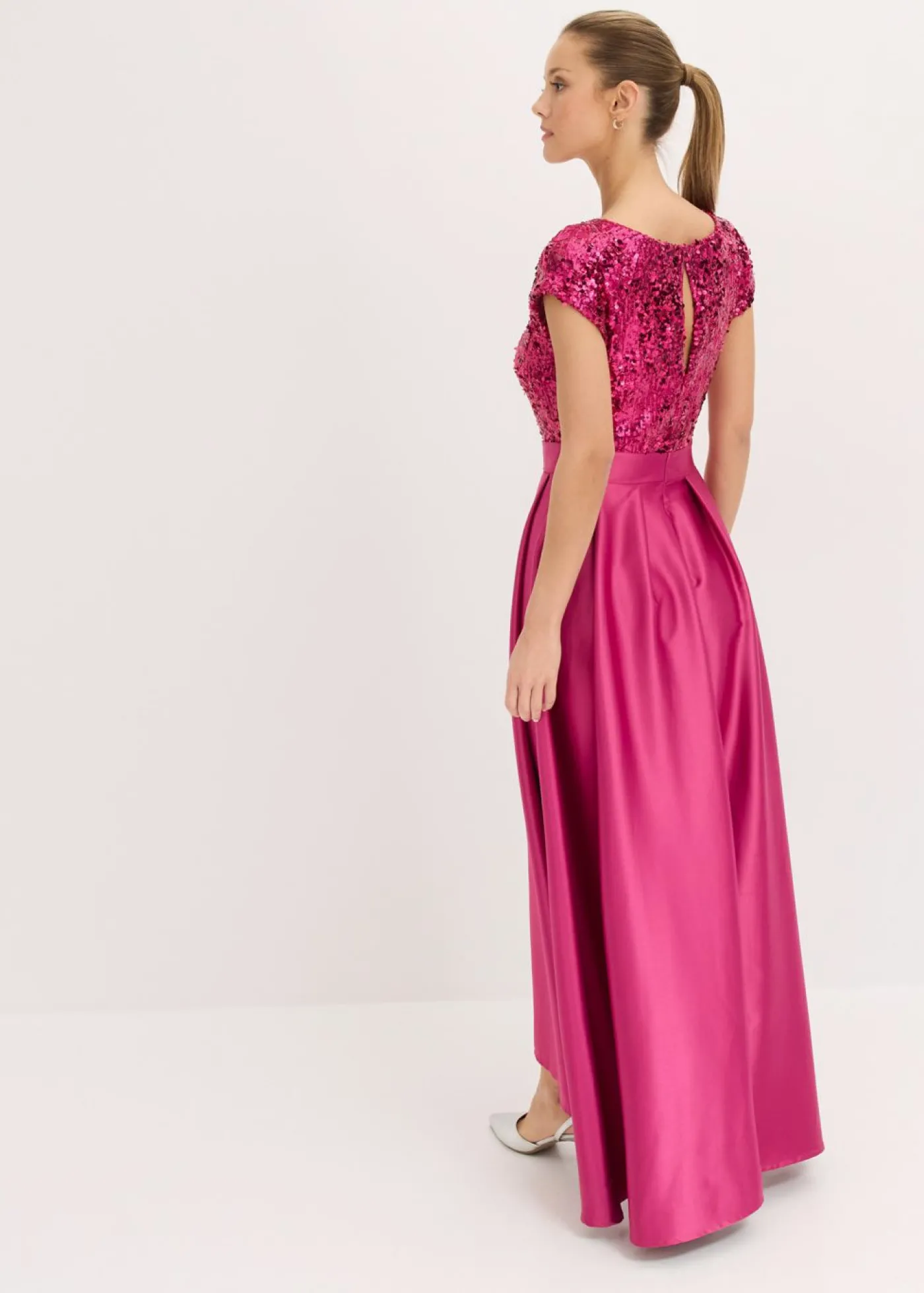 bonprix bonprix Vestido de noche de satén brillante con lentejuelas Rosa fucsia Outlet