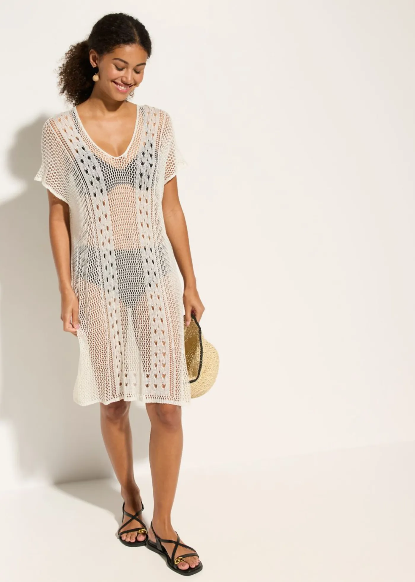 bonprix bonprix Vestido de playa con aspecto de ganchillo de viscosa fluida Beige Best
