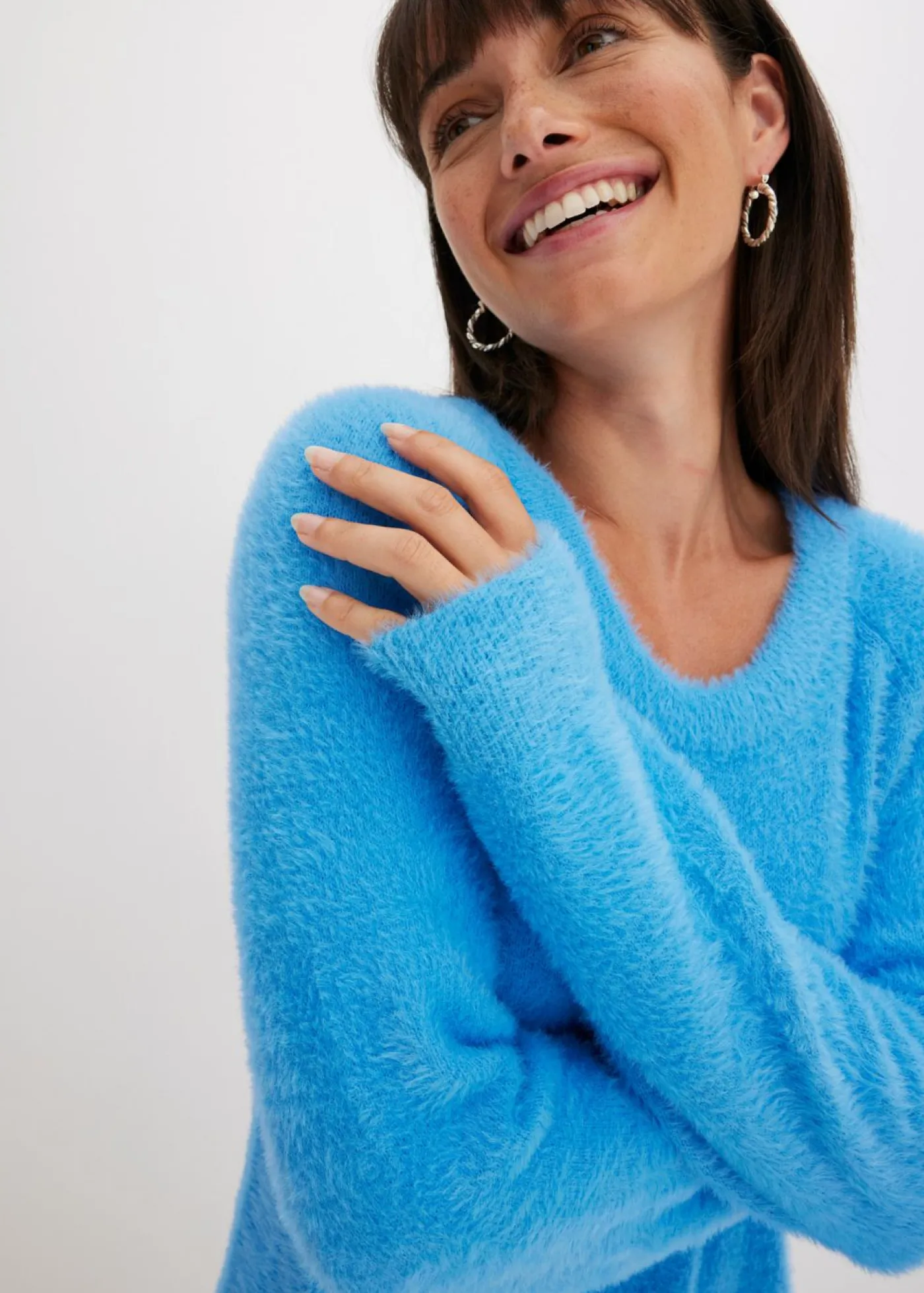 bonprix bonprix Vestido de punto azul brillante Clearance