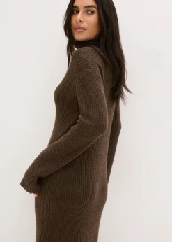 bonprix bonprix Vestido de punto acanalado con cuello vuelto marrón arcilla Online