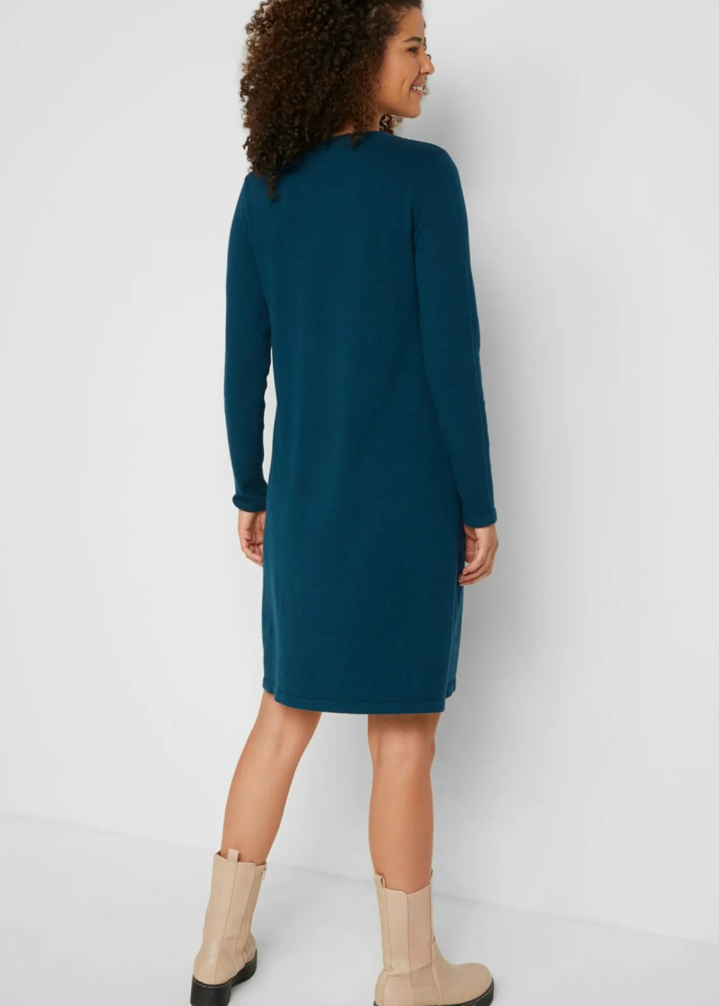 bonprix bonprix Vestido de punto con algodón reciclado Verde oscuro New