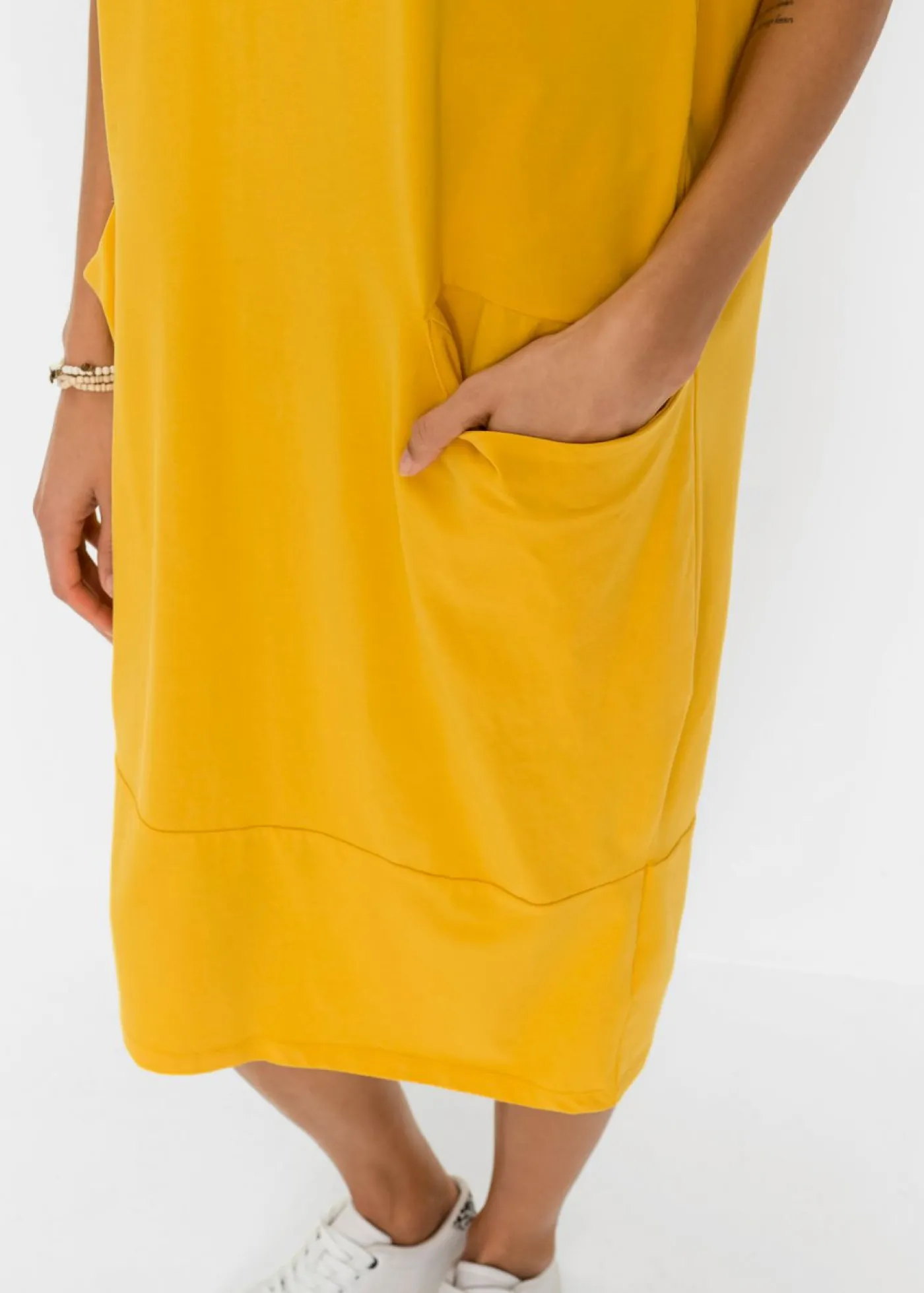 bonprix bonprix Vestido de punto con bolsillos Amarillo azafrán Clearance