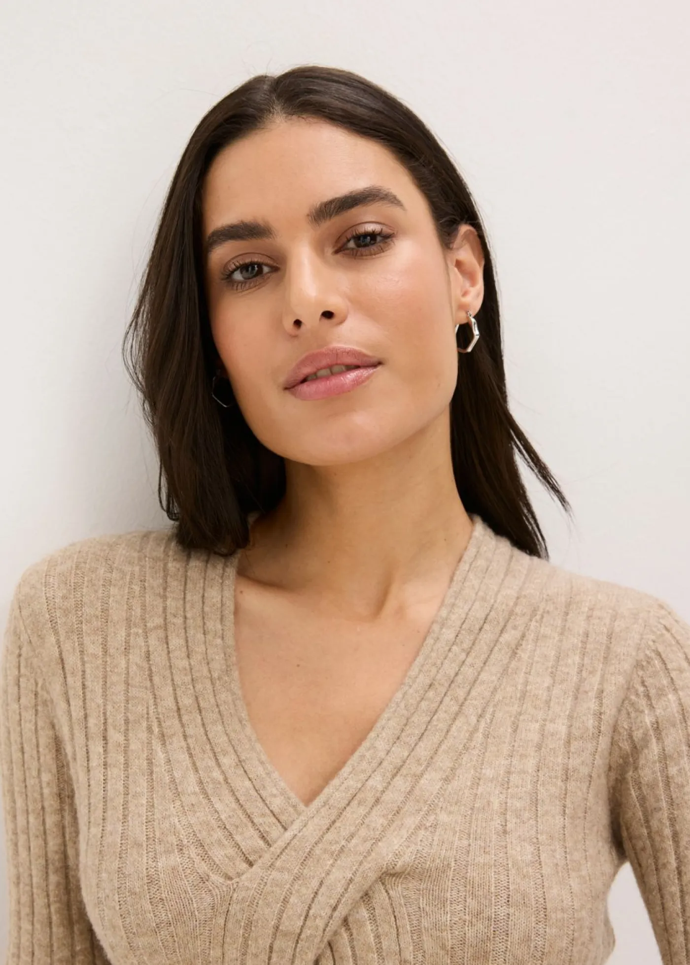 bonprix bonprix Vestido de punto con contenido de lana Gris guijarro jaspeado